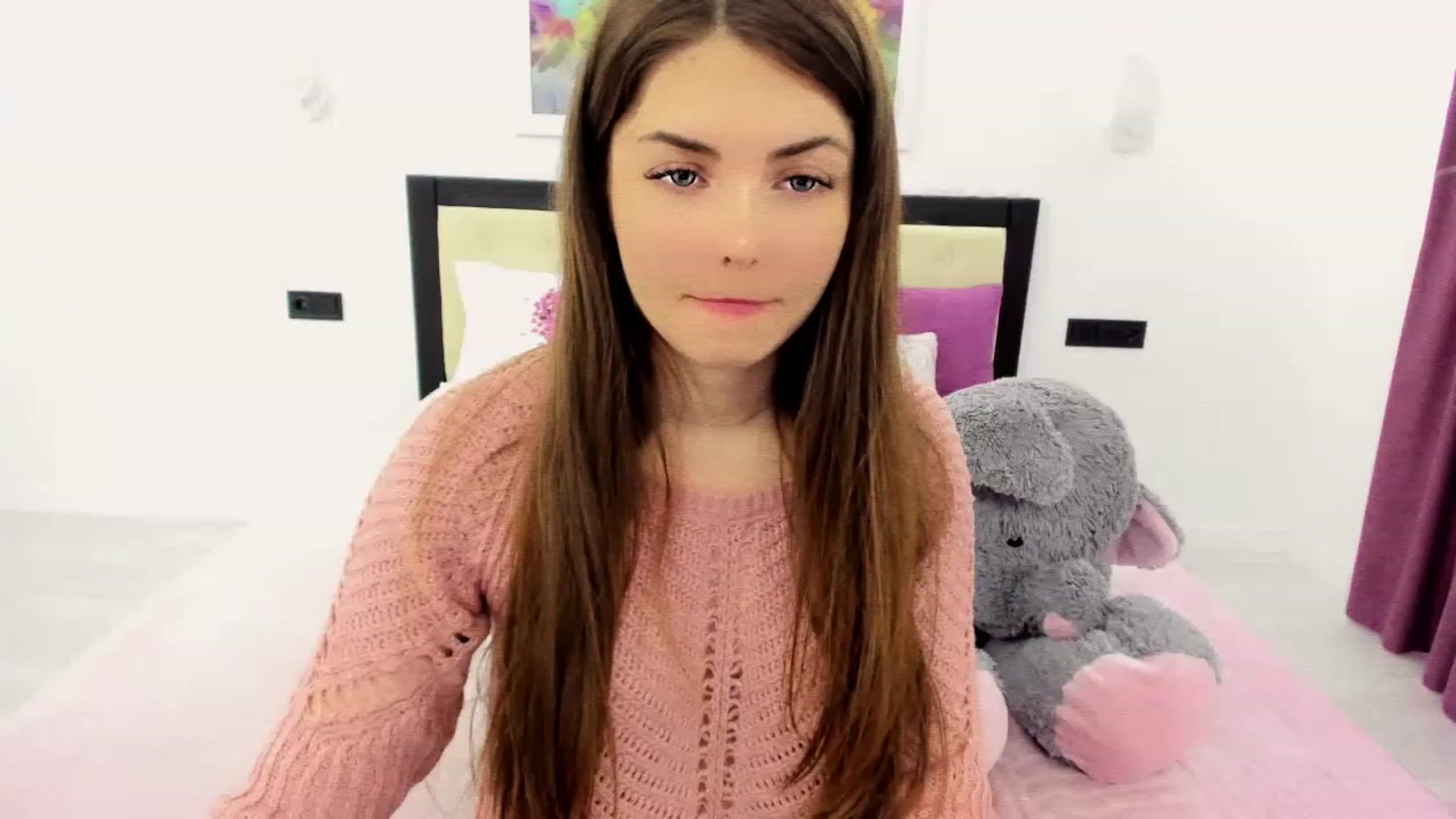 Gallery image thumbnail from Miriam_Mills's myfreecams stream on, 12/05/2022, 08:41 image 18 of 20