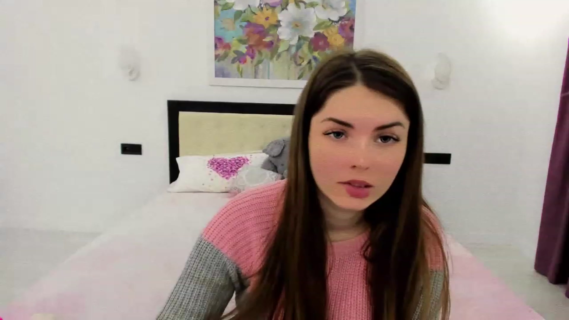 Gallery image thumbnail from Miriam_Mills's myfreecams stream on, 12/06/2022, 14:01 image 19 of 20