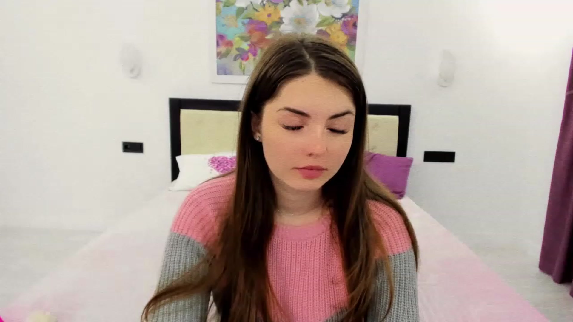 Gallery image thumbnail from Miriam_Mills's myfreecams stream on, 12/06/2022, 14:01 image 1 of 20