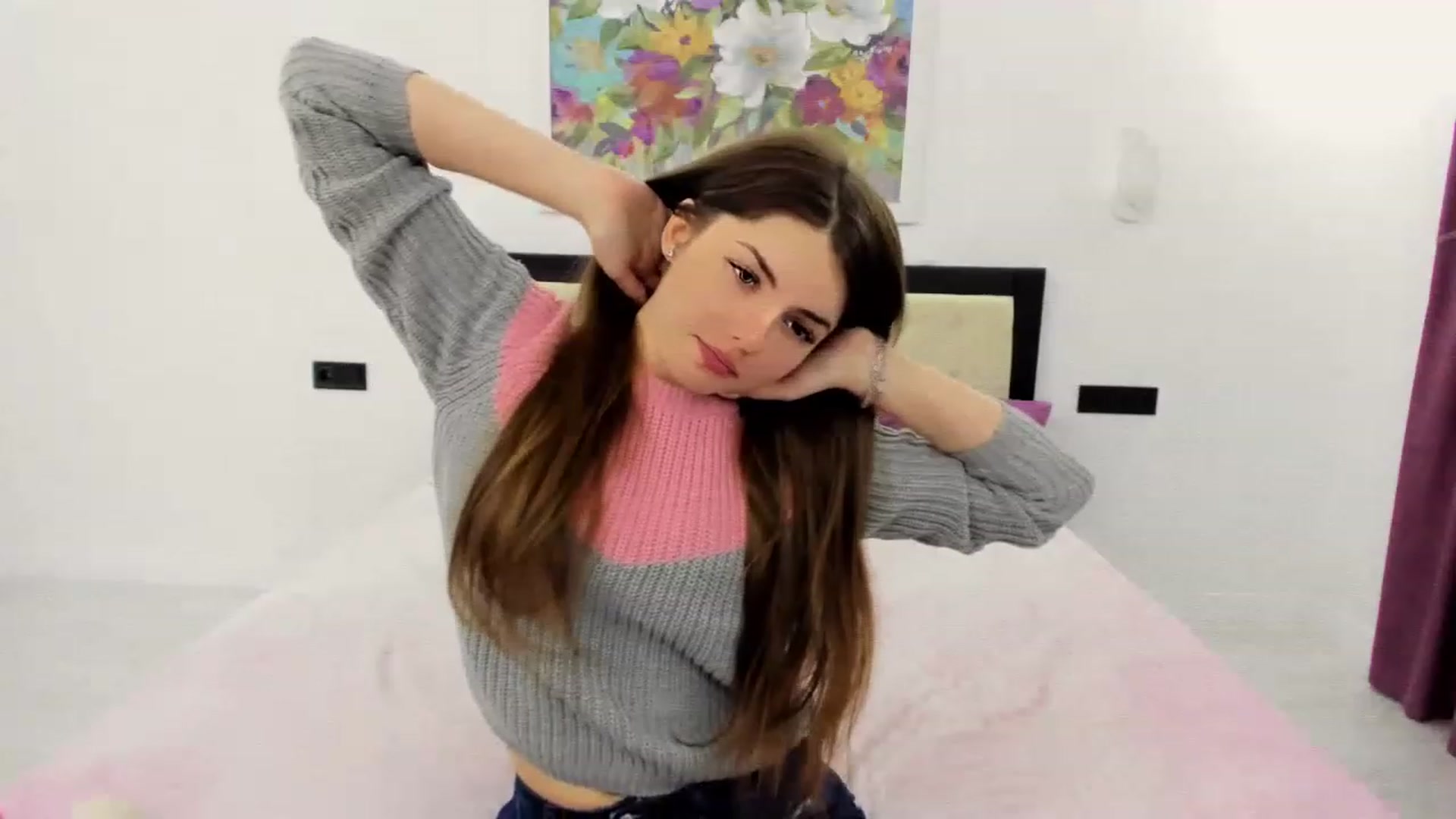 Gallery image thumbnail from Miriam_Mills's myfreecams stream on, 12/06/2022, 14:01 image 7 of 20