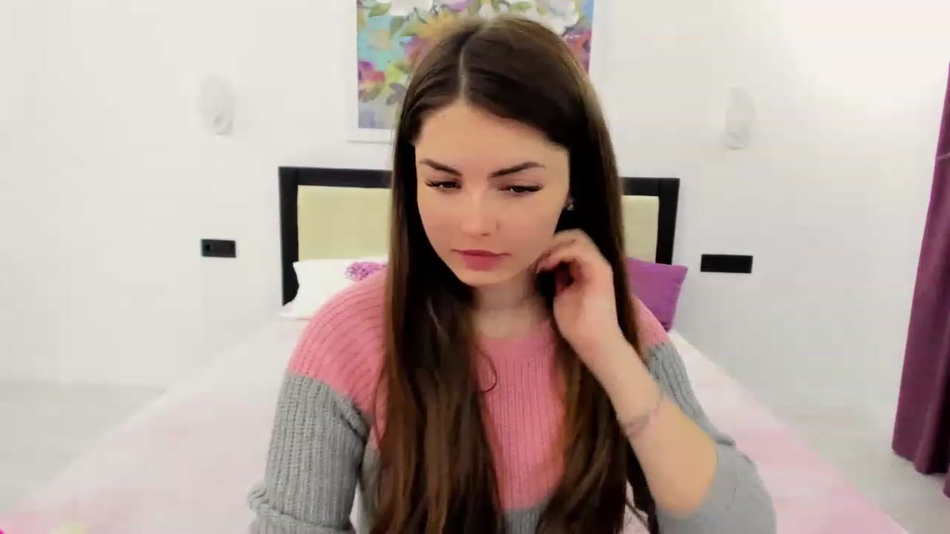 Gallery image thumbnail from Miriam_Mills's myfreecams stream on, 12/06/2022, 14:01 image 10 of 20