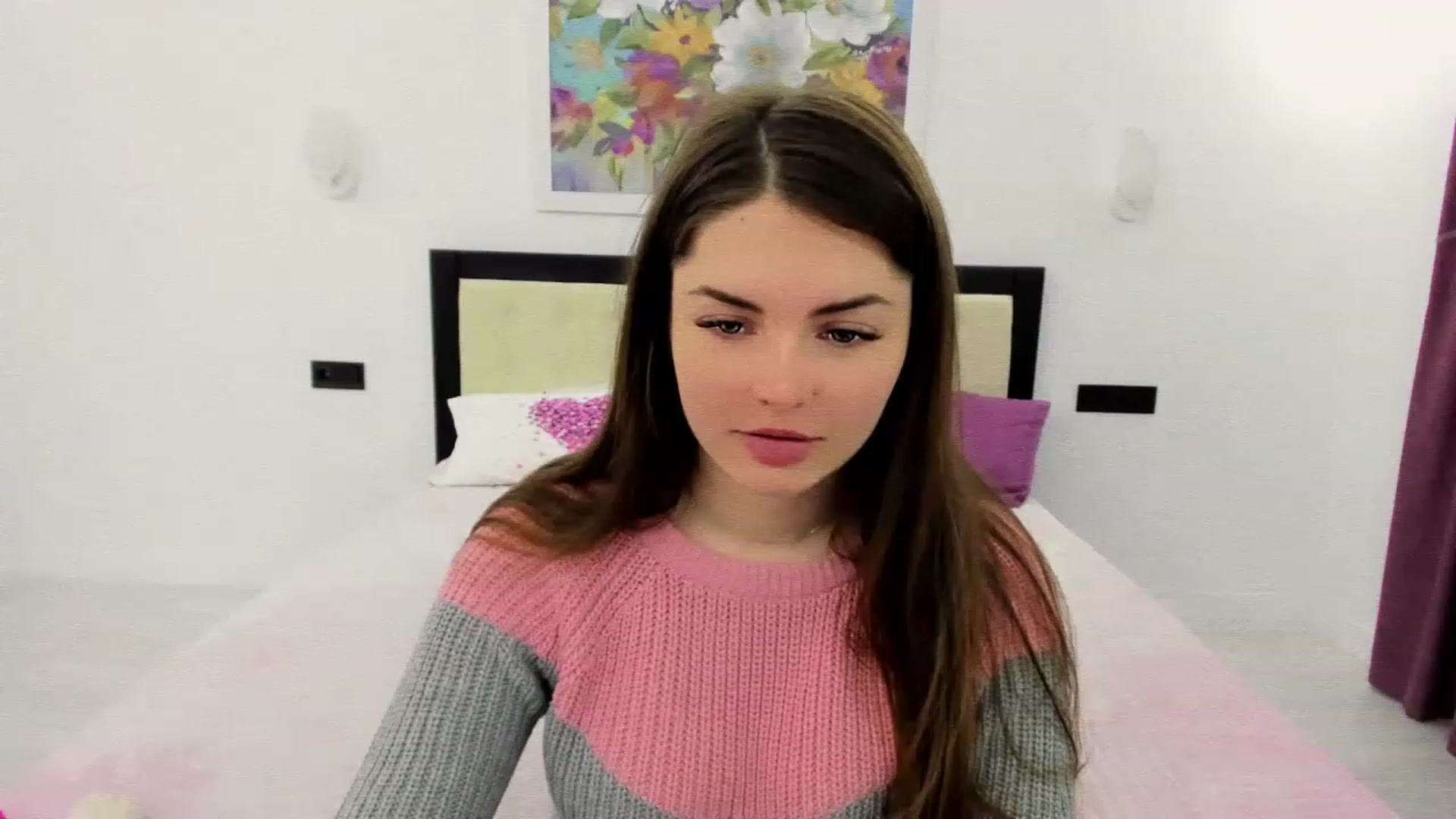 Gallery image thumbnail from Miriam_Mills's myfreecams stream on, 12/06/2022, 14:01 image 3 of 20