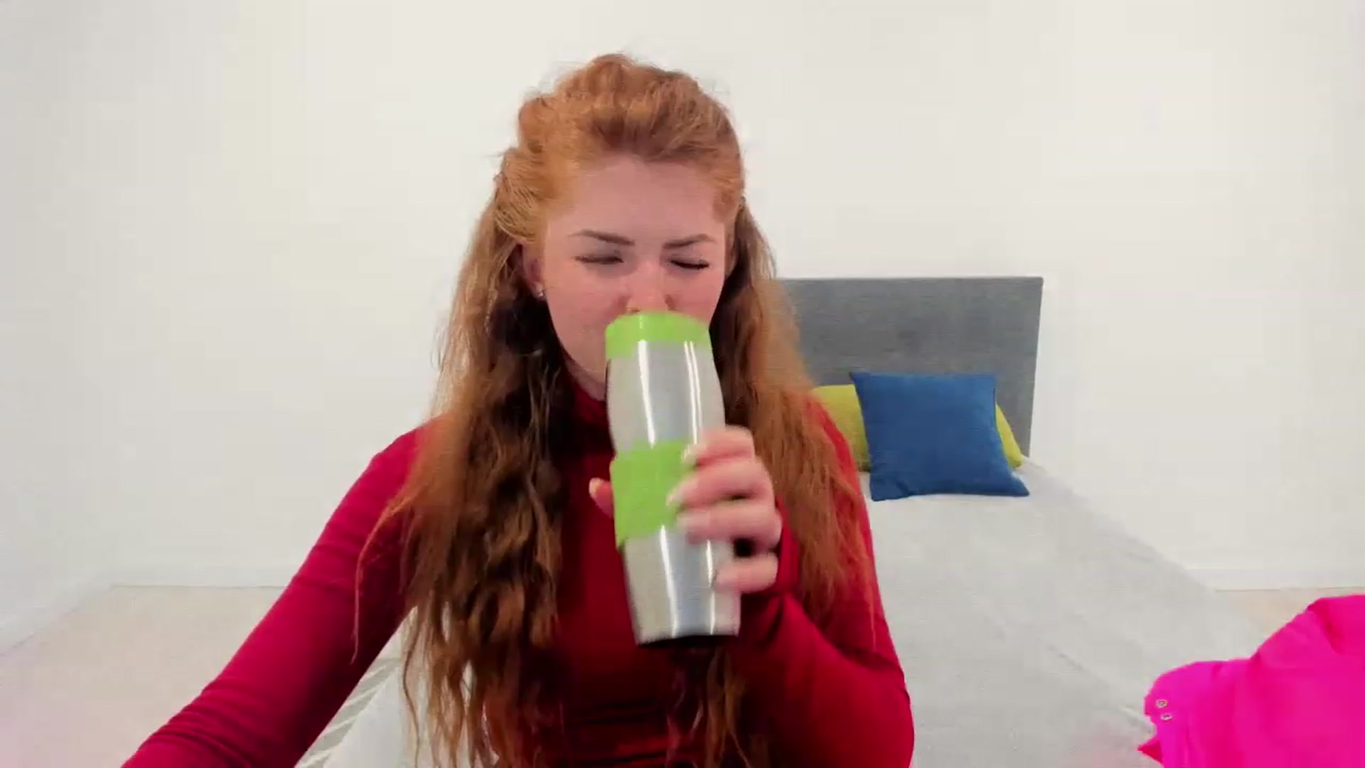 Gallery image thumbnail from Miriam_Mills's myfreecams stream on, 12/09/2022, 13:38 image 6 of 20