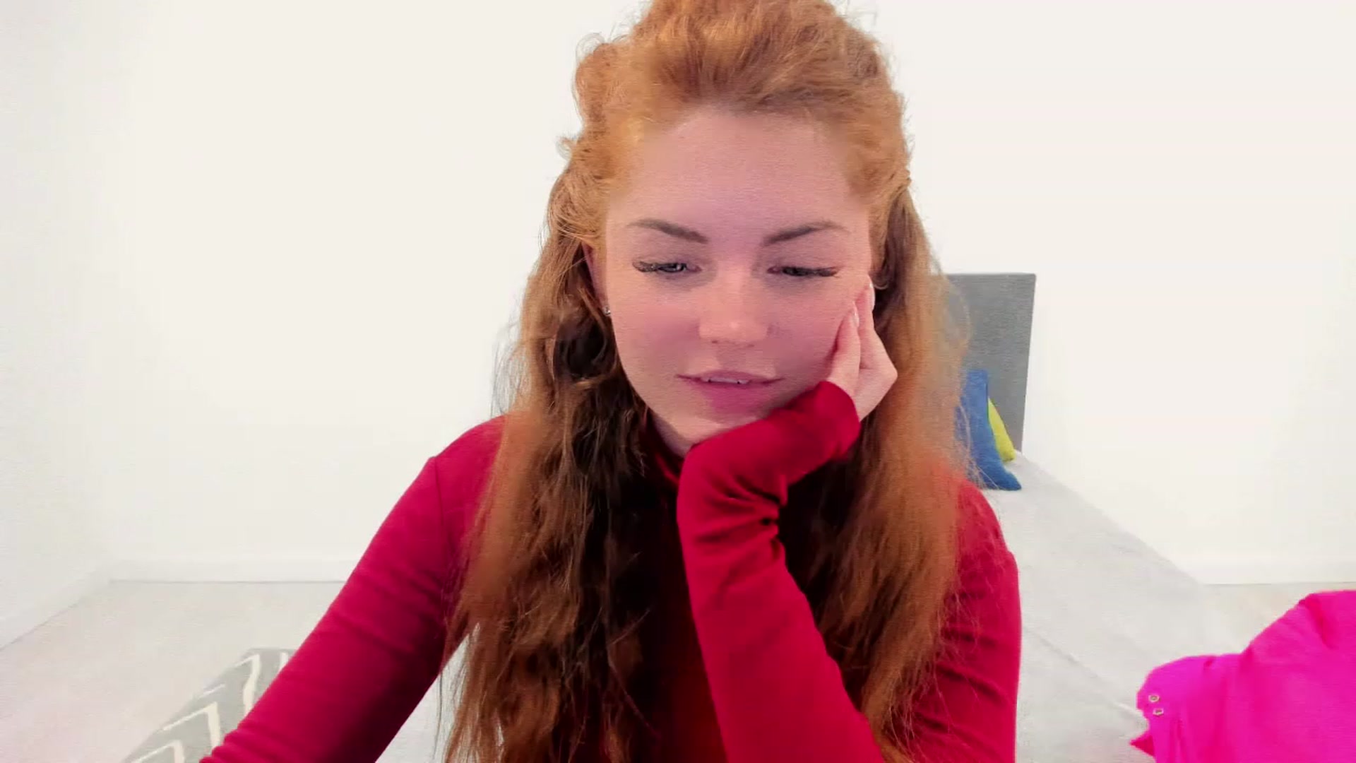 Gallery image thumbnail from Miriam_Mills's myfreecams stream on, 12/09/2022, 13:38 image 13 of 20