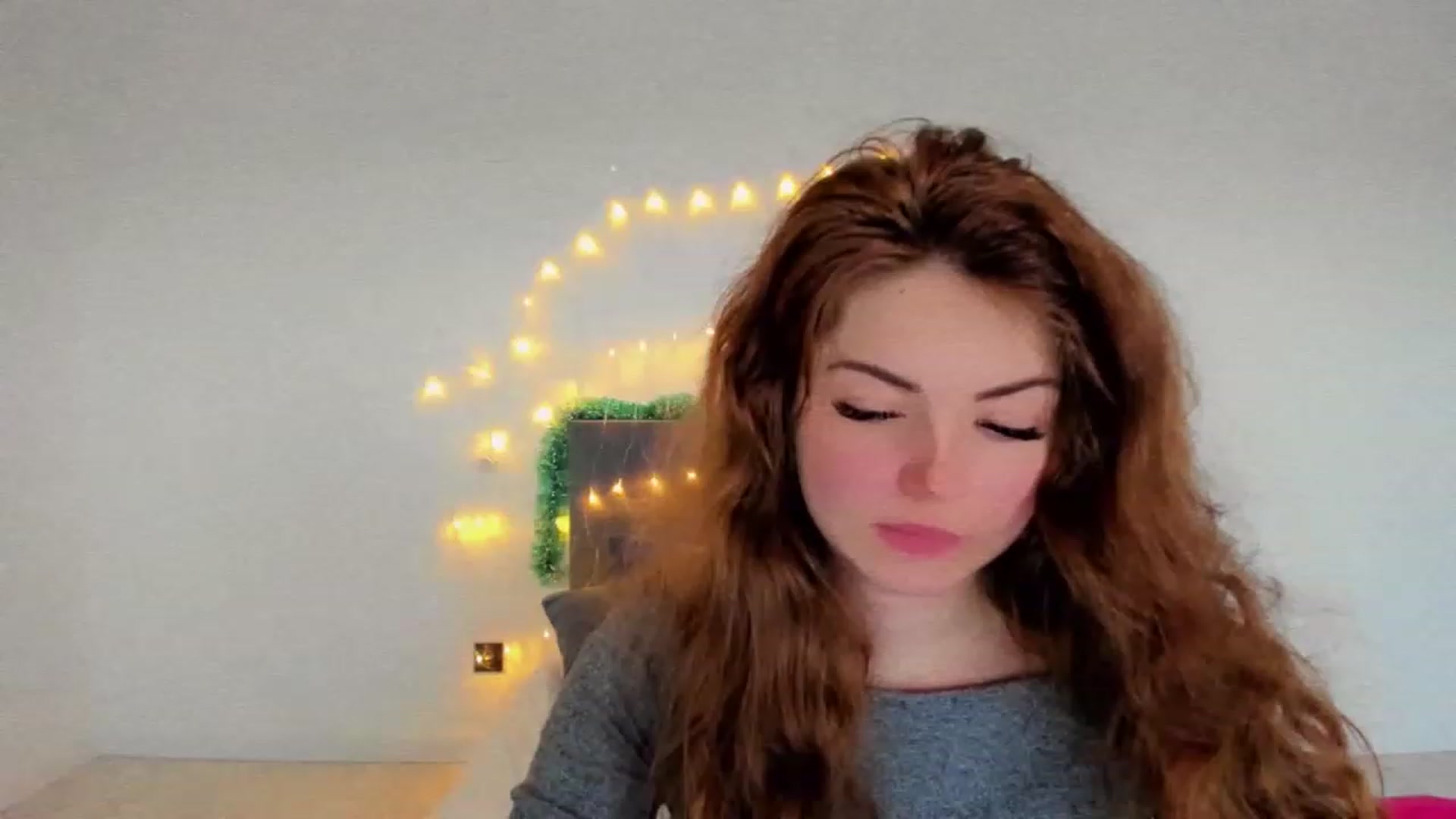 Gallery image thumbnail from Miriam_Mills's myfreecams stream on, 12/26/2022, 12:22 image 1 of 20