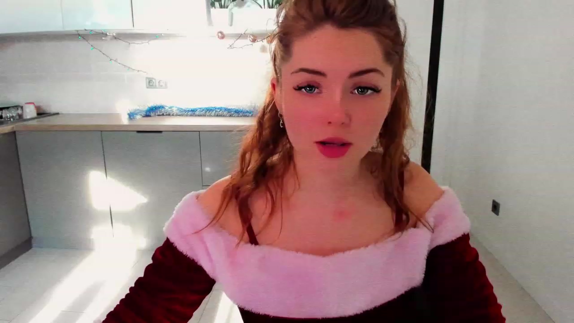 Gallery image thumbnail from Miriam_Mills's myfreecams stream on, 12/29/2022, 12:49 image 14 of 20