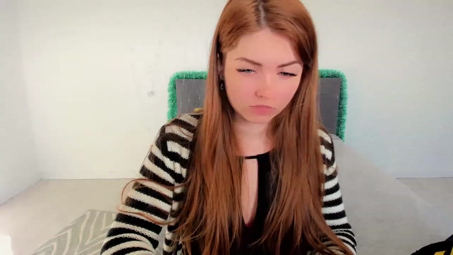 Gallery image thumbnail from Miriam_Mills's myfreecams stream on, 01/02/2023, 10:15 image 3 of 20