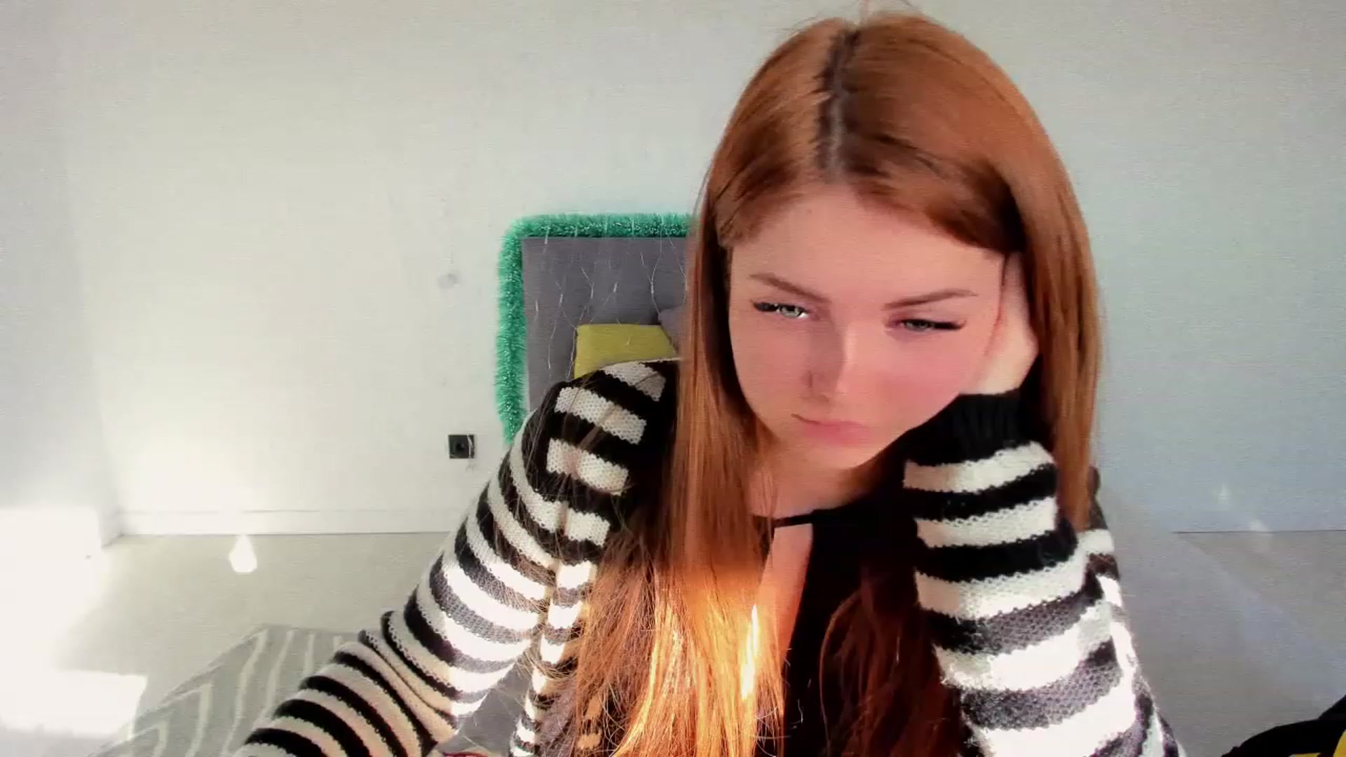 Gallery image thumbnail from Miriam_Mills's myfreecams stream on, 01/02/2023, 10:15 image 20 of 20