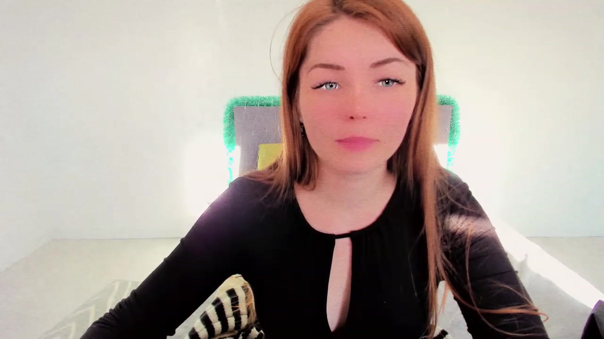 Gallery image thumbnail from Miriam_Mills's myfreecams stream on, 01/02/2023, 12:48 image 8 of 20