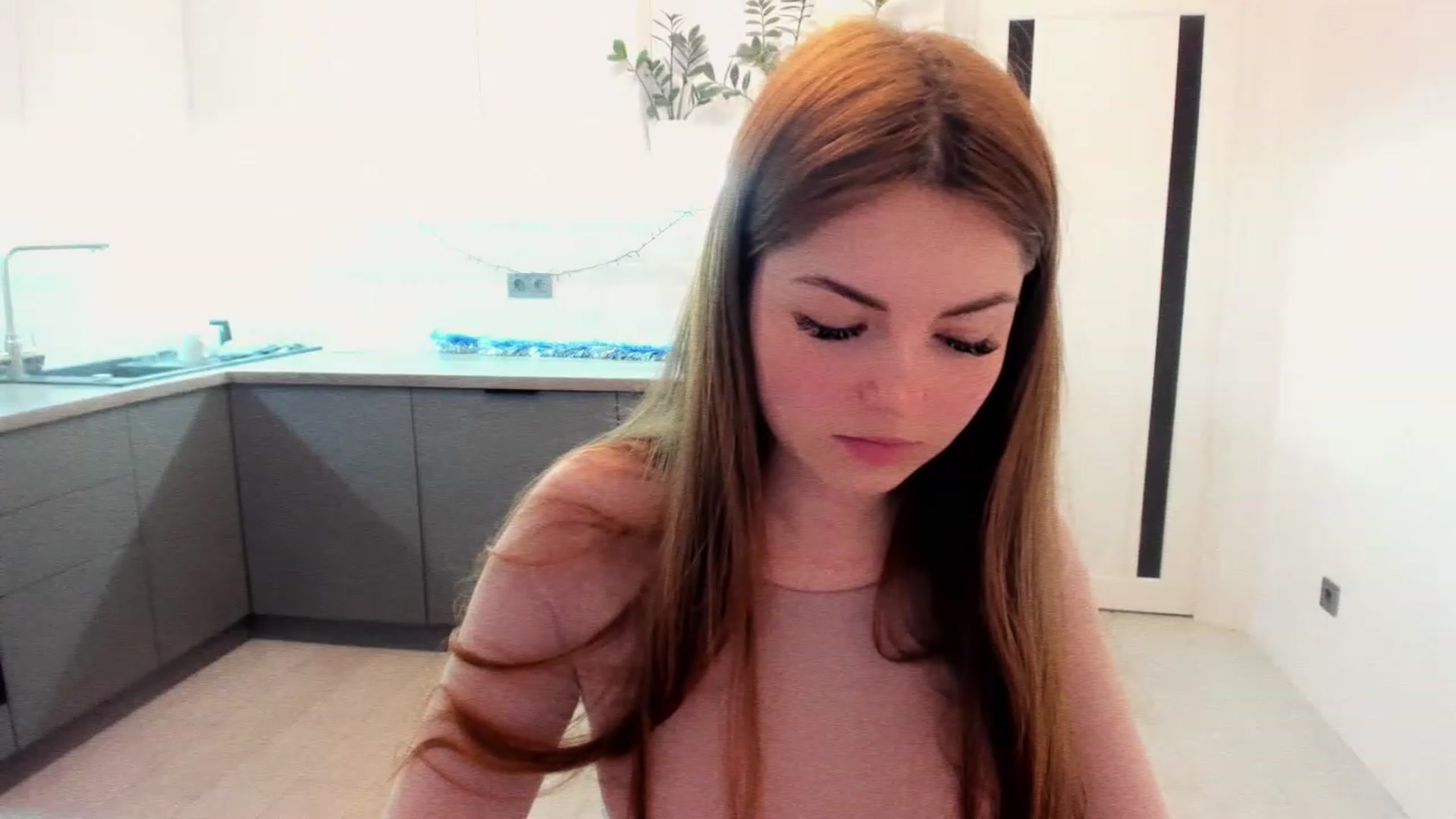 Gallery image thumbnail from Miriam_Mills's myfreecams stream on, 01/09/2023, 10:09 image 11 of 20