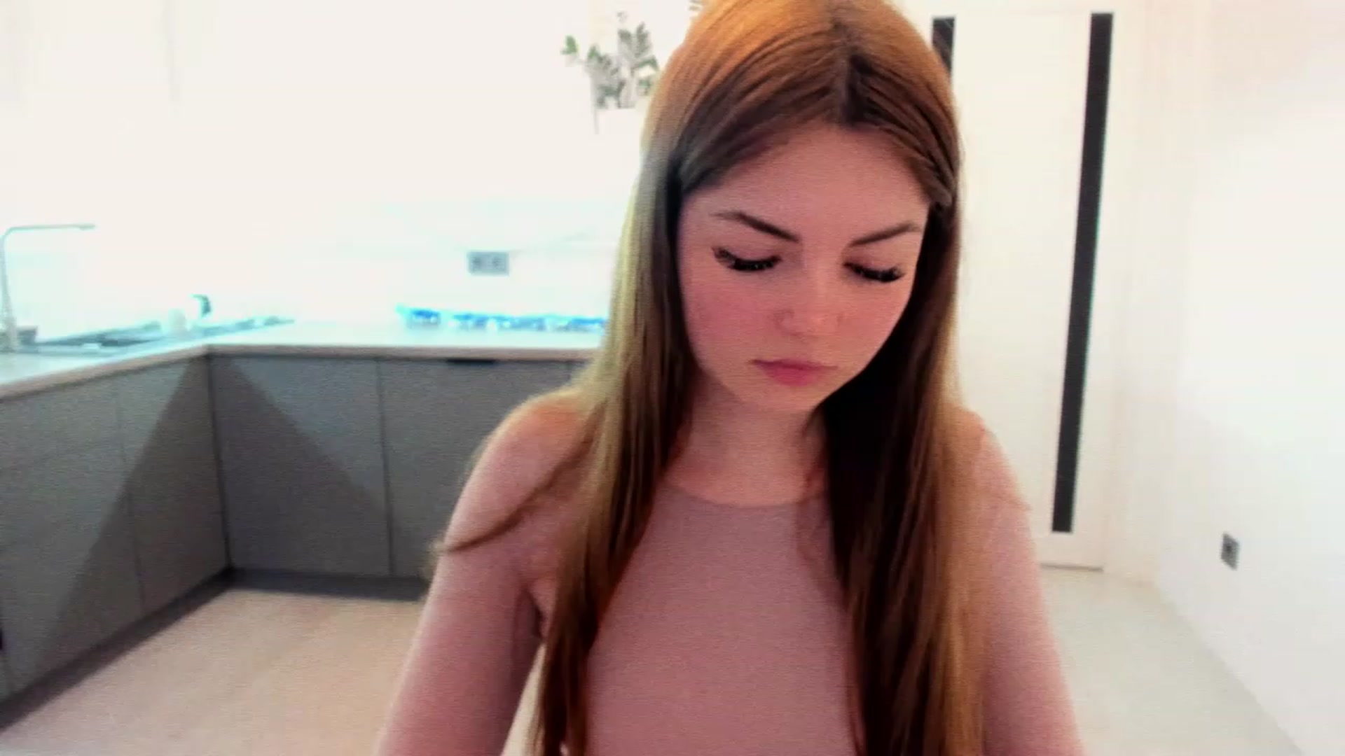 Gallery image thumbnail from Miriam_Mills's myfreecams stream on, 01/09/2023, 10:09 image 2 of 20