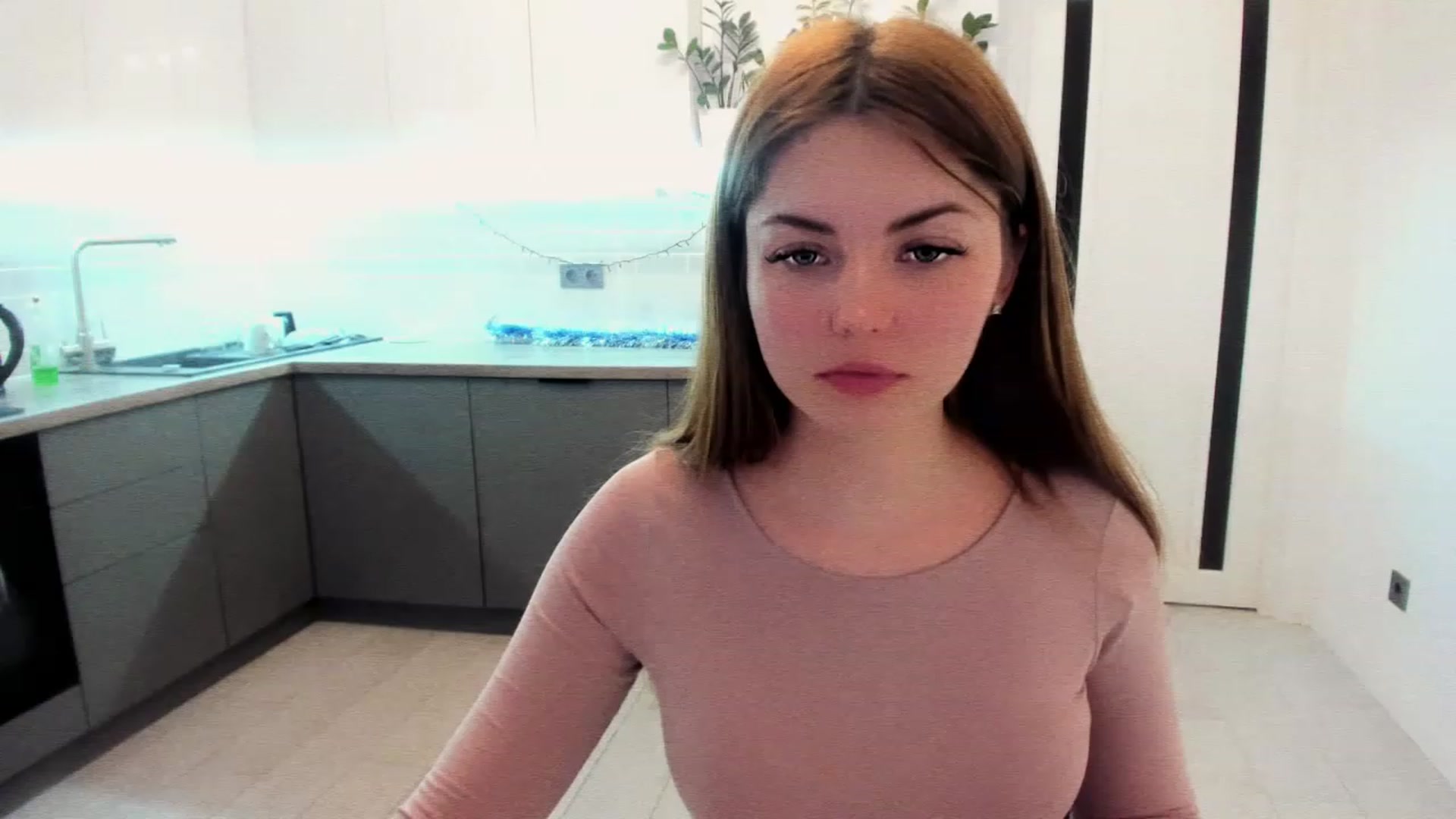 Gallery image thumbnail from Miriam_Mills's myfreecams stream on, 01/09/2023, 10:26 image 16 of 20
