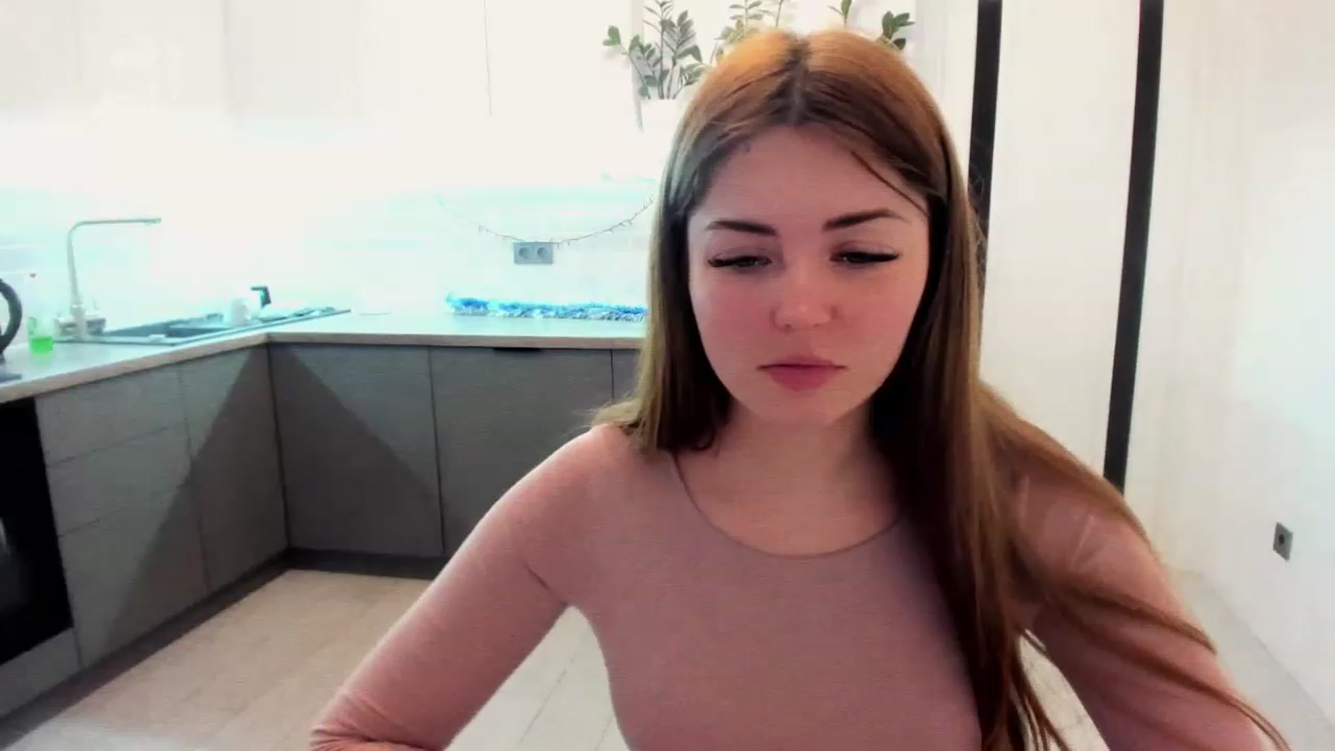 Gallery image thumbnail from Miriam_Mills's myfreecams stream on, 01/09/2023, 10:26 image 20 of 20