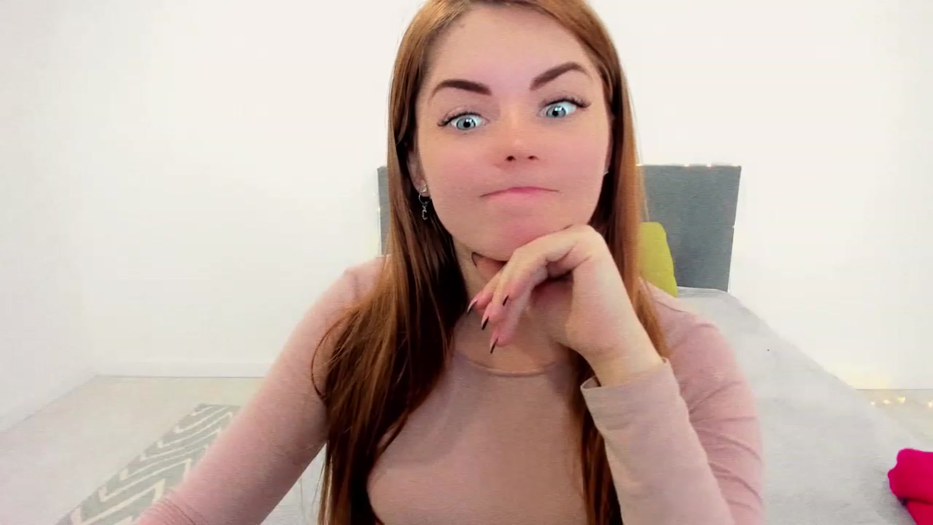 Gallery image thumbnail from Miriam_Mills's myfreecams stream on, 01/16/2023, 10:10 image 2 of 20