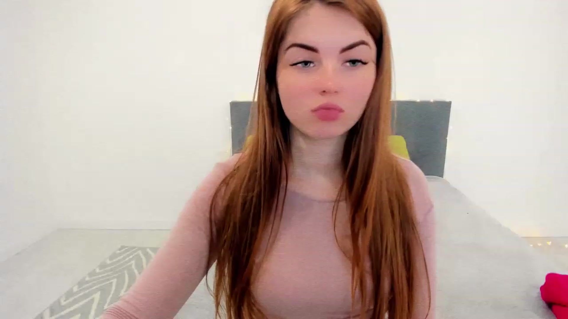 Gallery image thumbnail from Miriam_Mills's myfreecams stream on, 01/16/2023, 10:10 image 7 of 20