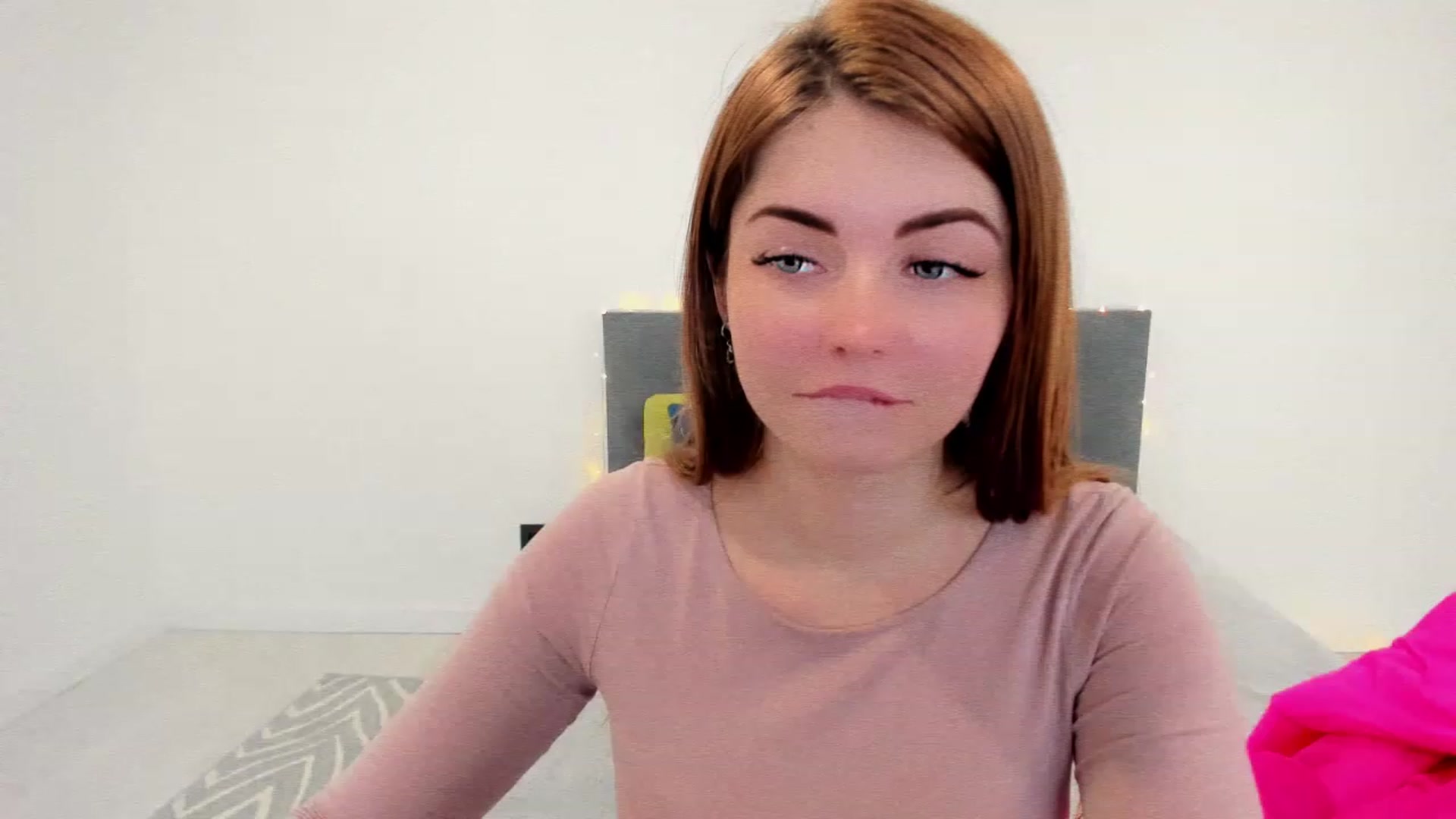 Gallery image thumbnail from Miriam_Mills's myfreecams stream on, 01/16/2023, 11:55 image 15 of 20