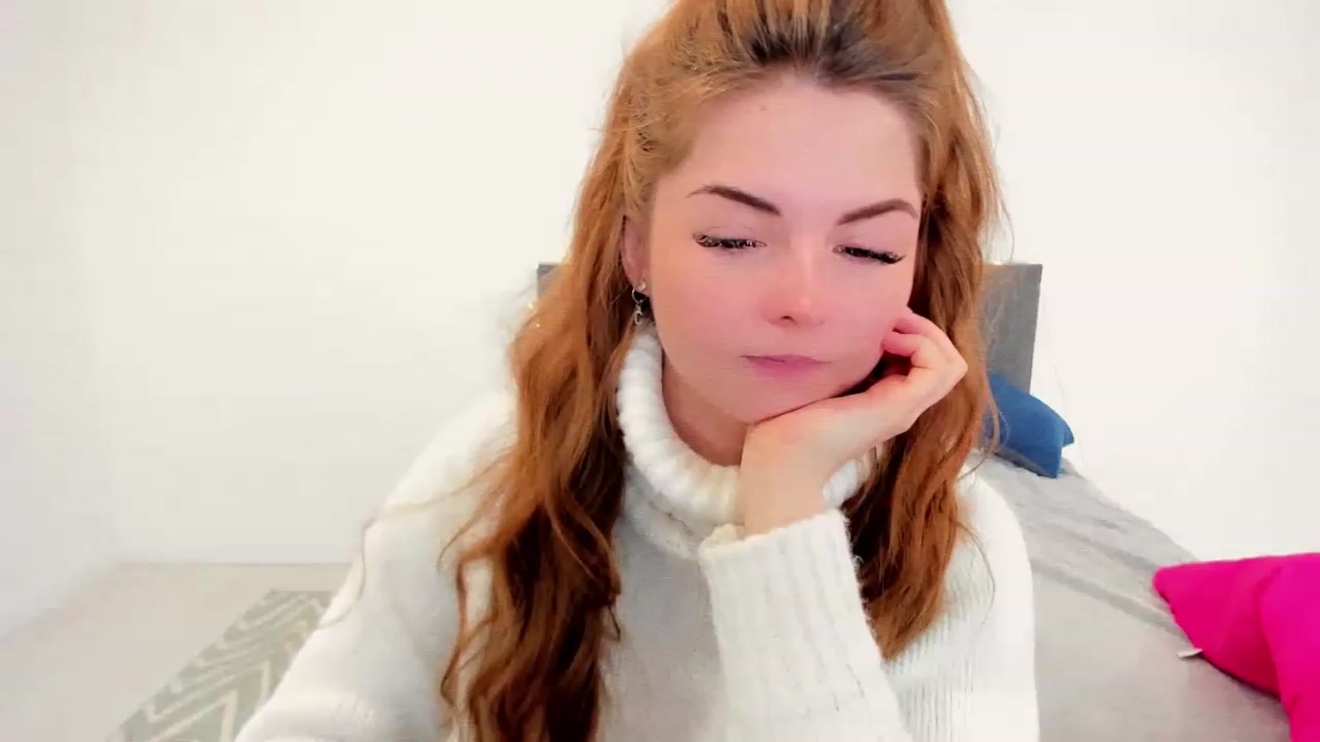 Gallery image thumbnail from Miriam_Mills's myfreecams stream on, 01/26/2023, 11:18 image 19 of 20