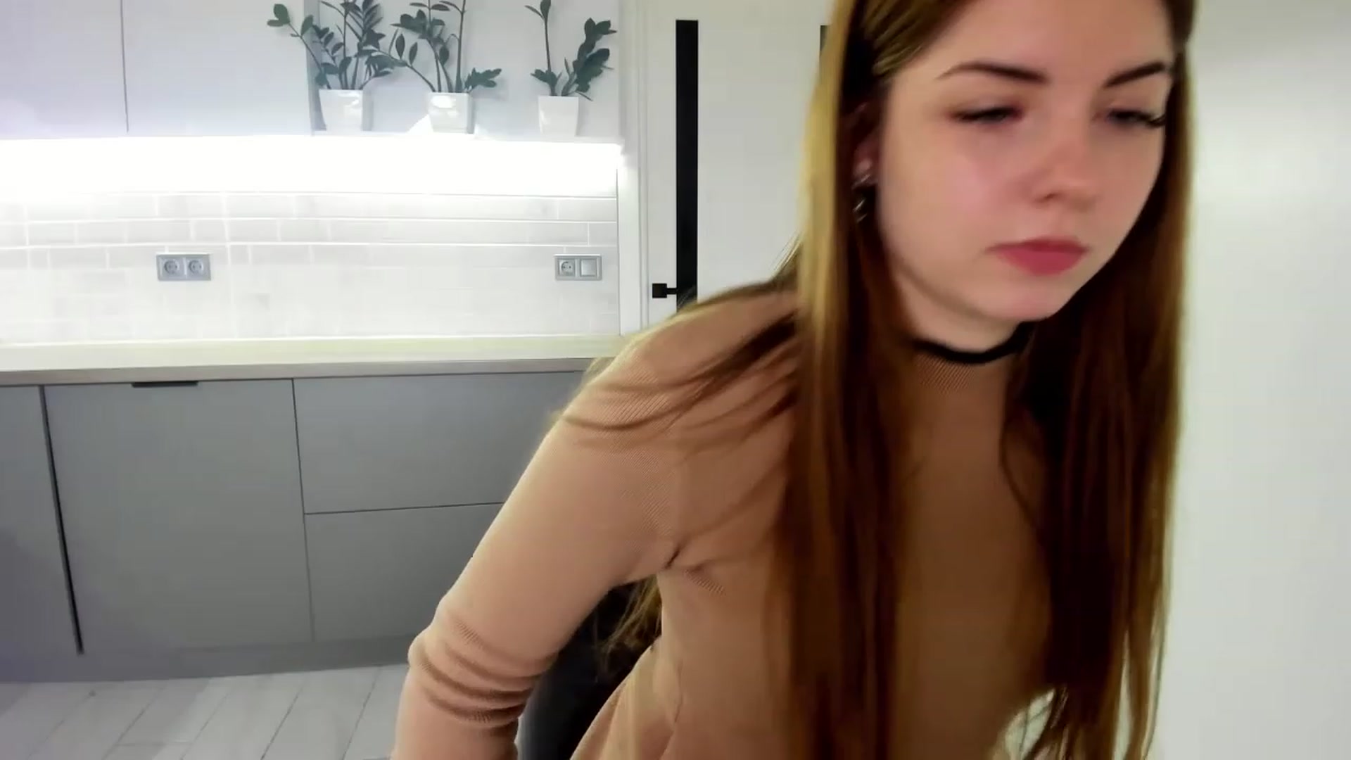Gallery image thumbnail from Miriam_Mills's myfreecams stream on, 01/31/2023, 10:18 image 8 of 20