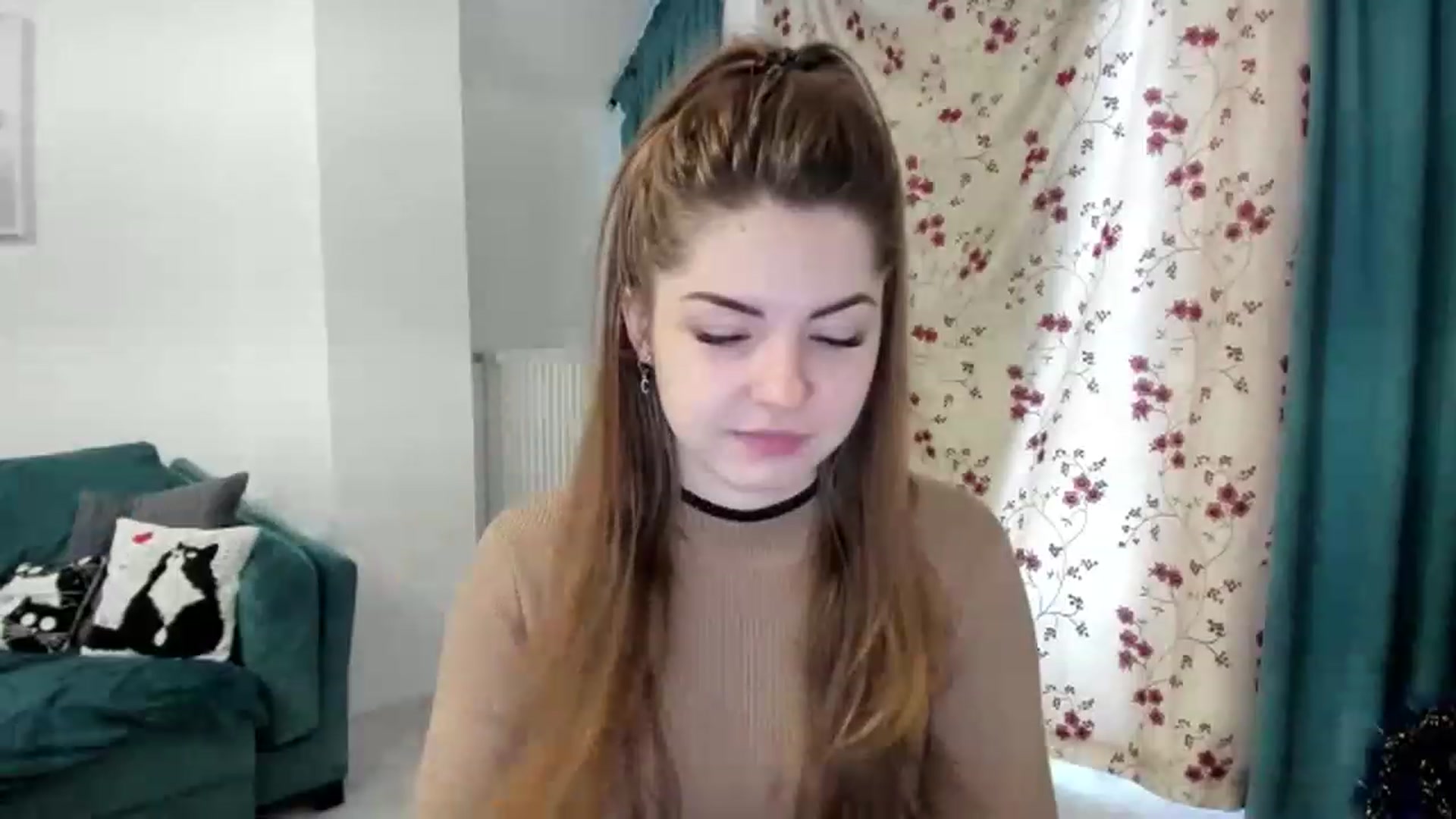 Gallery image thumbnail from Miriam_Mills's myfreecams stream on, 02/02/2023, 13:58 image 15 of 20