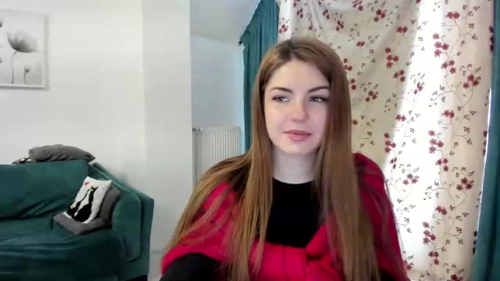 Gallery image thumbnail from Miriam_Mills's myfreecams stream on, 02/06/2023, 07:47 image 4 of 20