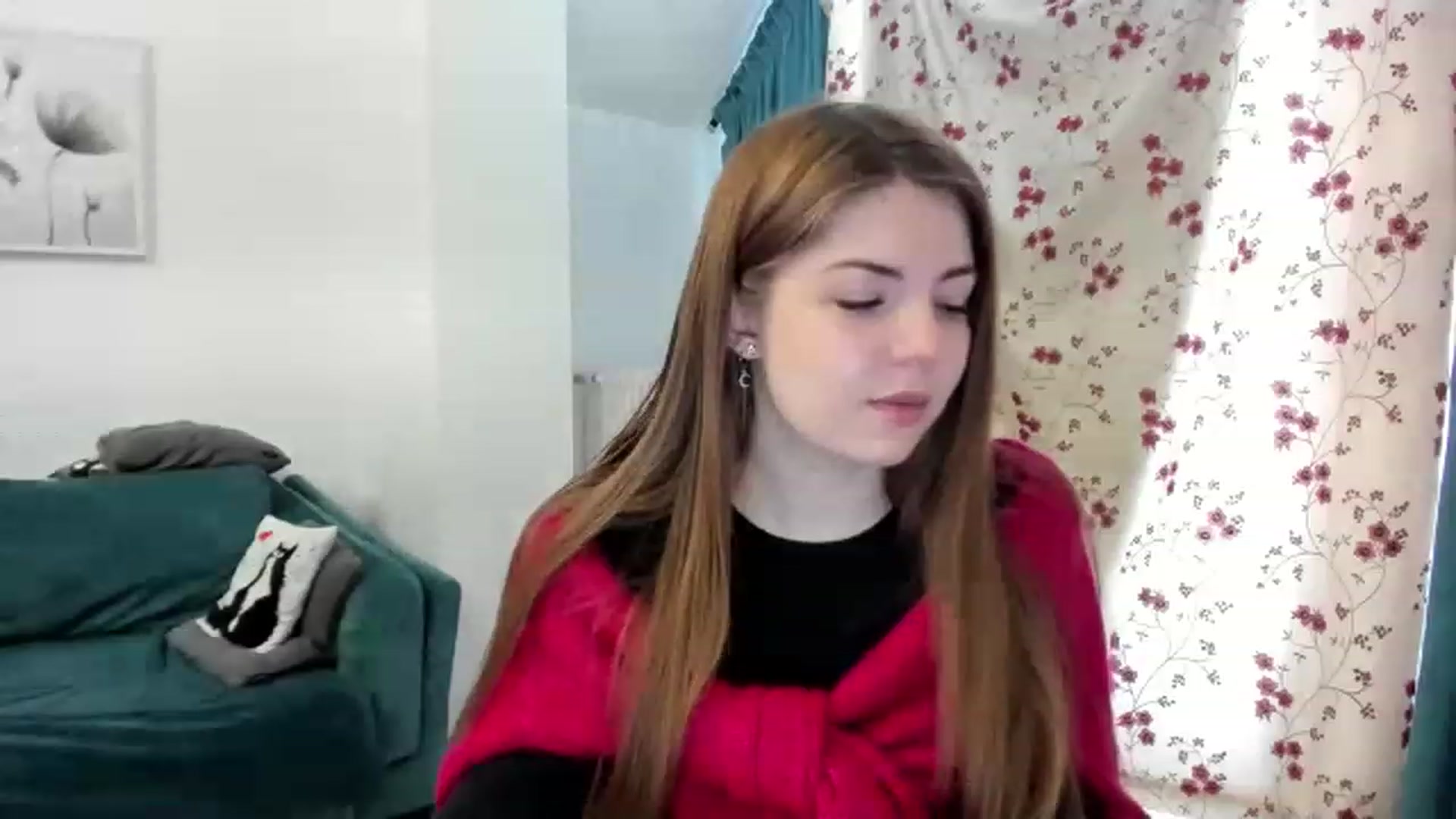 Gallery image thumbnail from Miriam_Mills's myfreecams stream on, 02/06/2023, 07:47 image 19 of 20