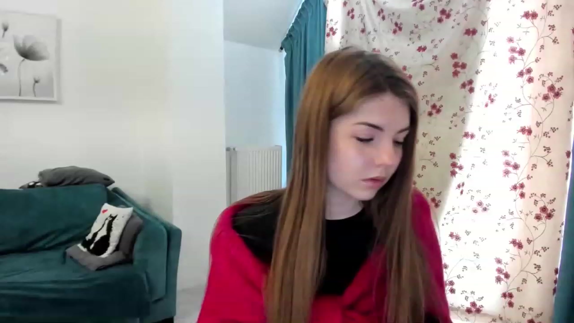Gallery image thumbnail from Miriam_Mills's myfreecams stream on, 02/06/2023, 08:44 image 15 of 20