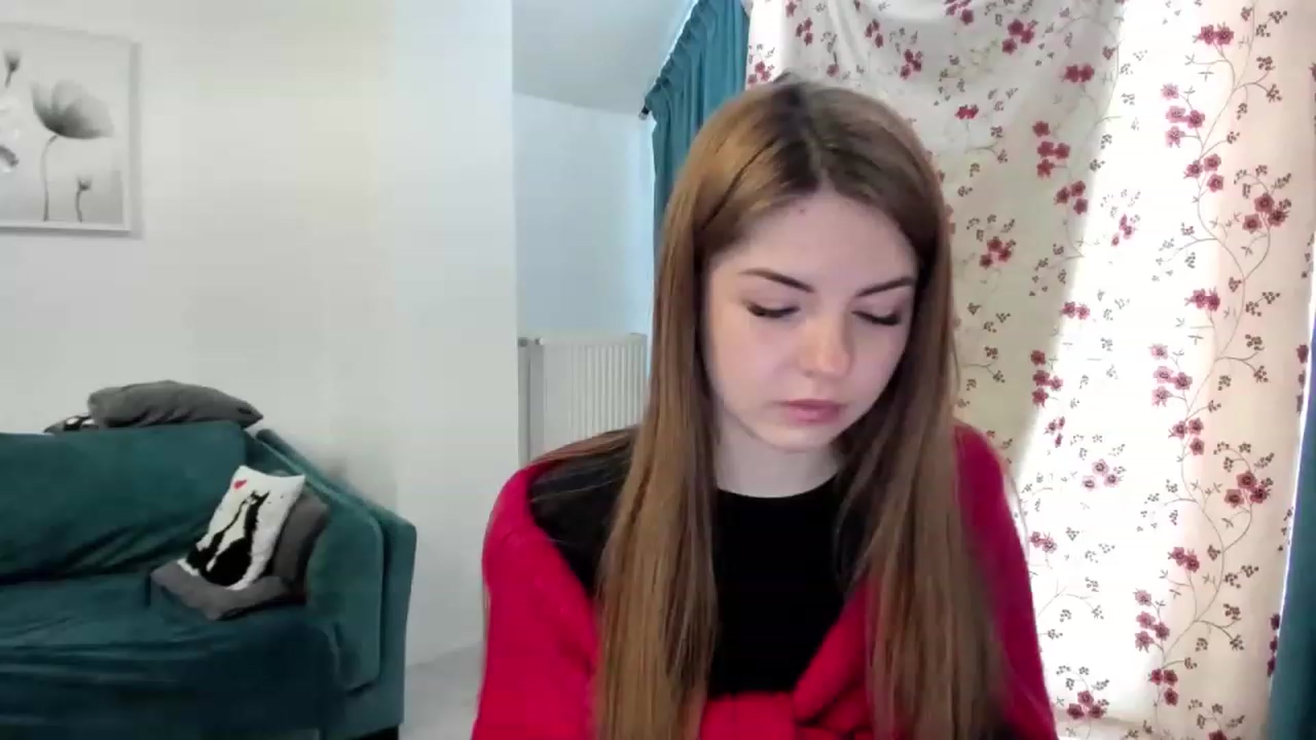 Gallery image thumbnail from Miriam_Mills's myfreecams stream on, 02/06/2023, 08:44 image 13 of 20