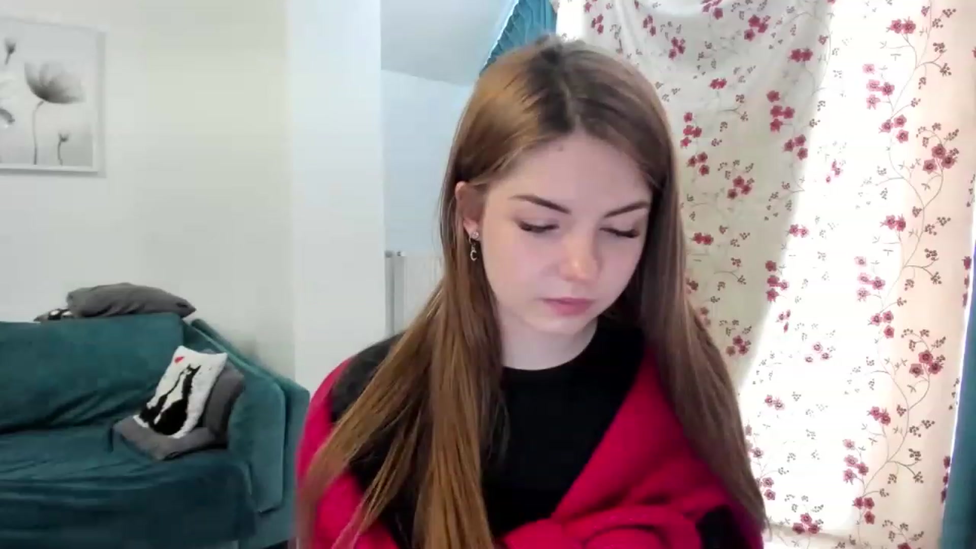 Gallery image thumbnail from Miriam_Mills's myfreecams stream on, 02/06/2023, 09:53 image 13 of 20