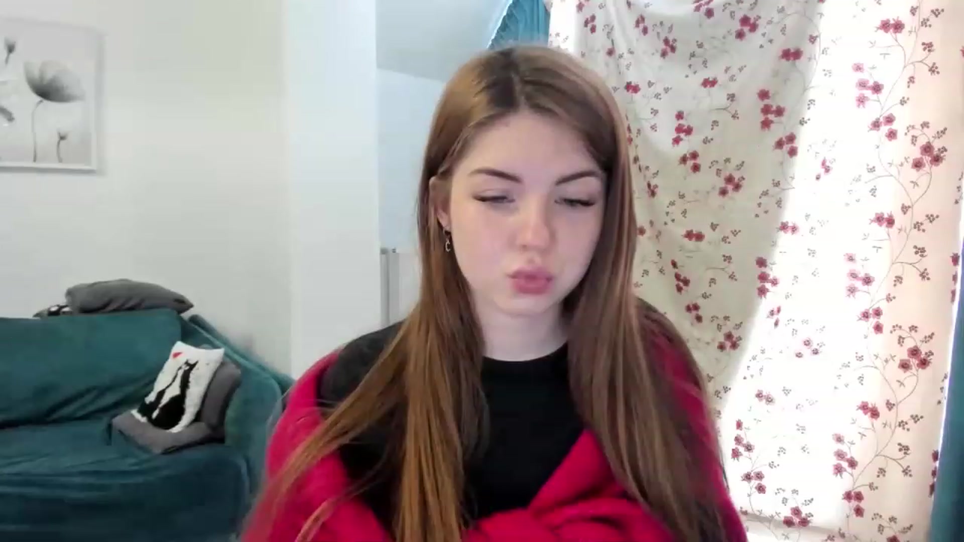 Gallery image thumbnail from Miriam_Mills's myfreecams stream on, 02/06/2023, 09:53 image 14 of 20