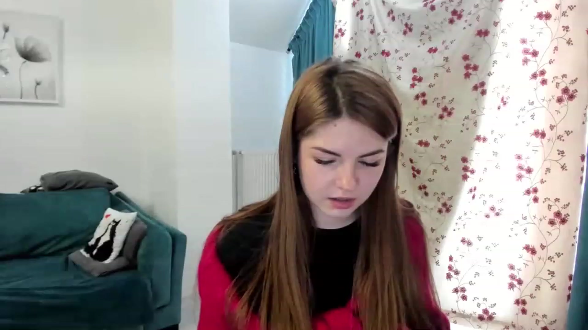 Gallery image thumbnail from Miriam_Mills's myfreecams stream on, 02/06/2023, 09:53 image 4 of 20