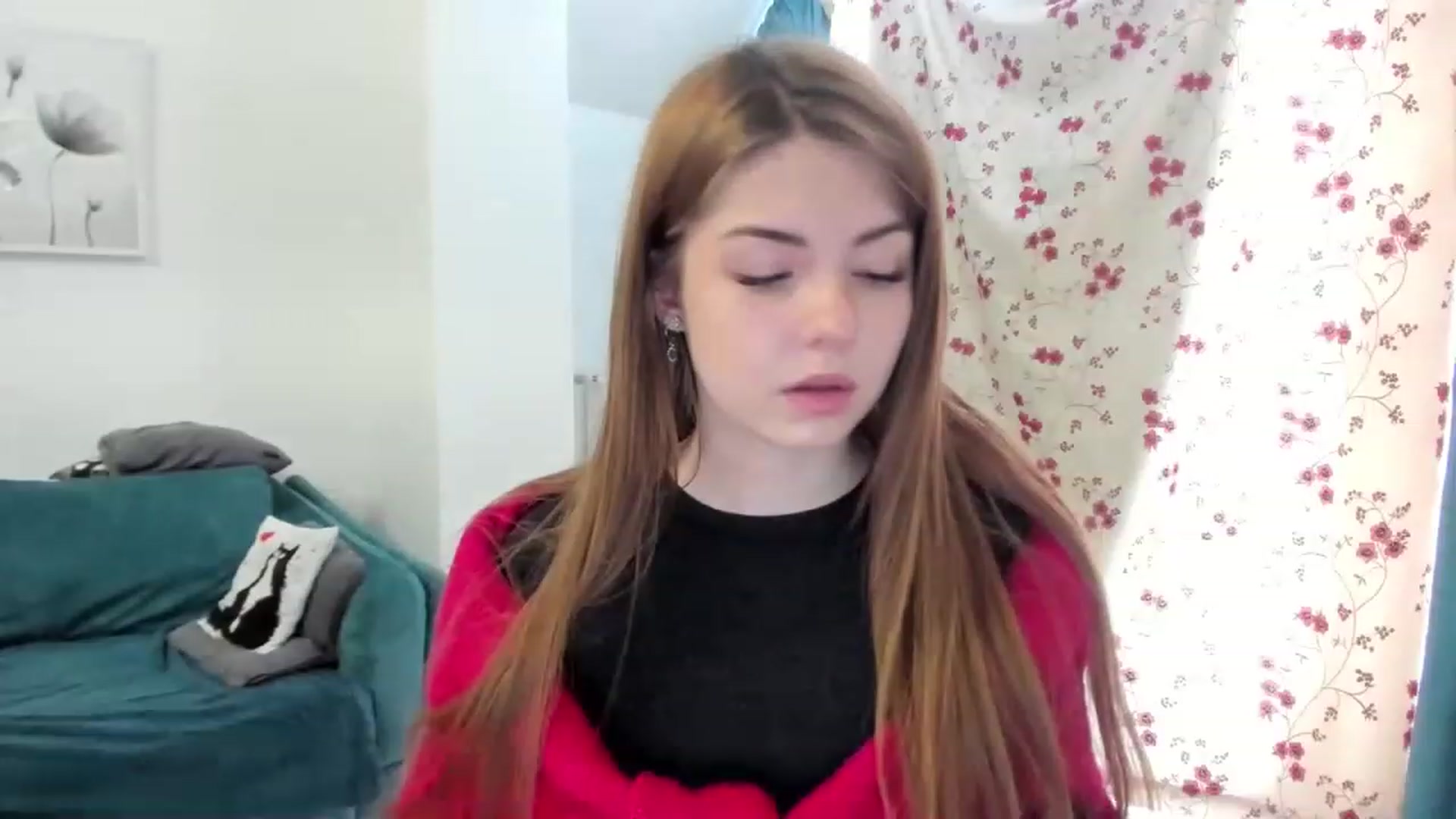 Gallery image thumbnail from Miriam_Mills's myfreecams stream on, 02/06/2023, 10:11 image 15 of 20