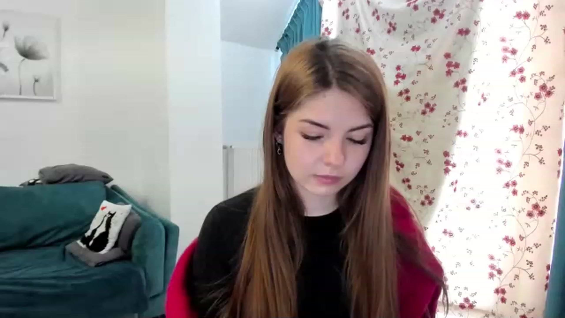 Gallery image thumbnail from Miriam_Mills's myfreecams stream on, 02/06/2023, 10:11 image 1 of 20
