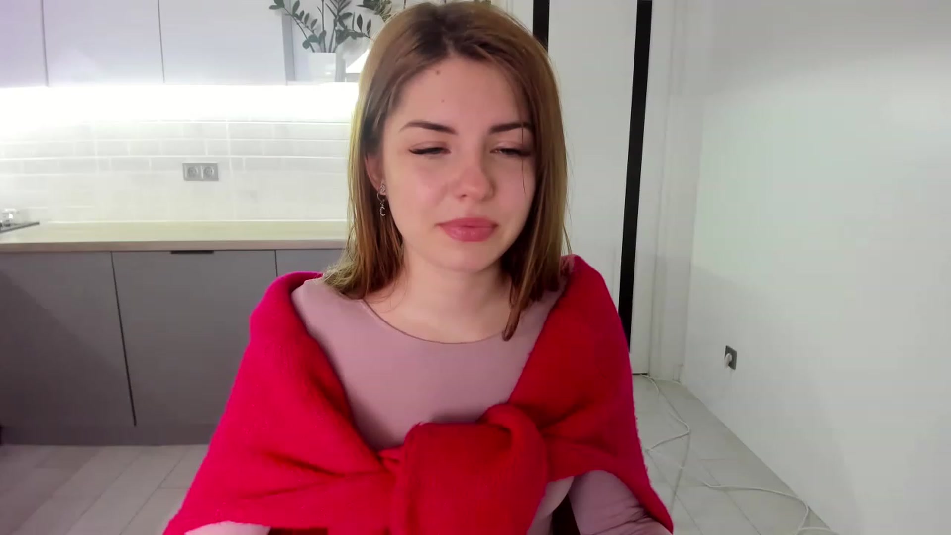 Gallery image thumbnail from Miriam_Mills's myfreecams stream on, 02/07/2023, 10:09 image 1 of 20
