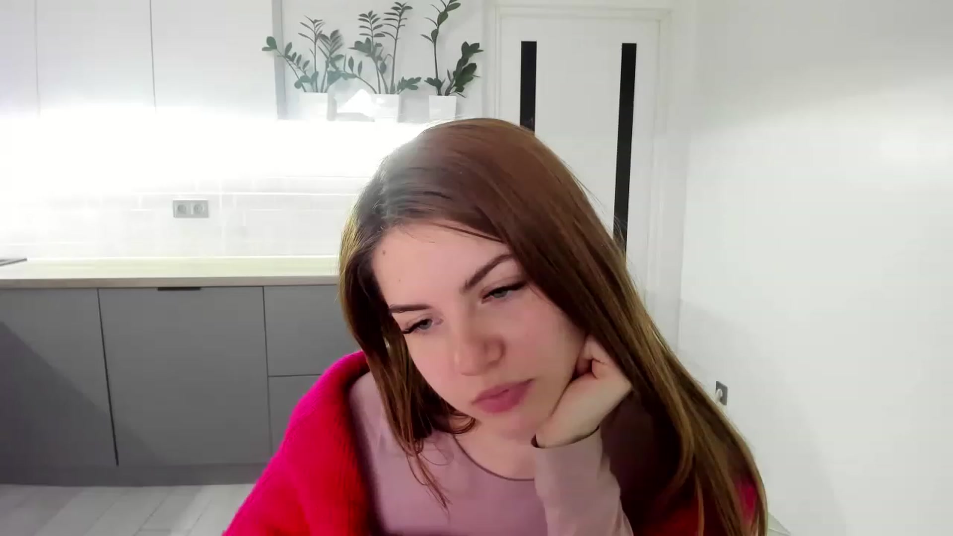 Gallery image thumbnail from Miriam_Mills's myfreecams stream on, 02/07/2023, 12:52 image 8 of 20