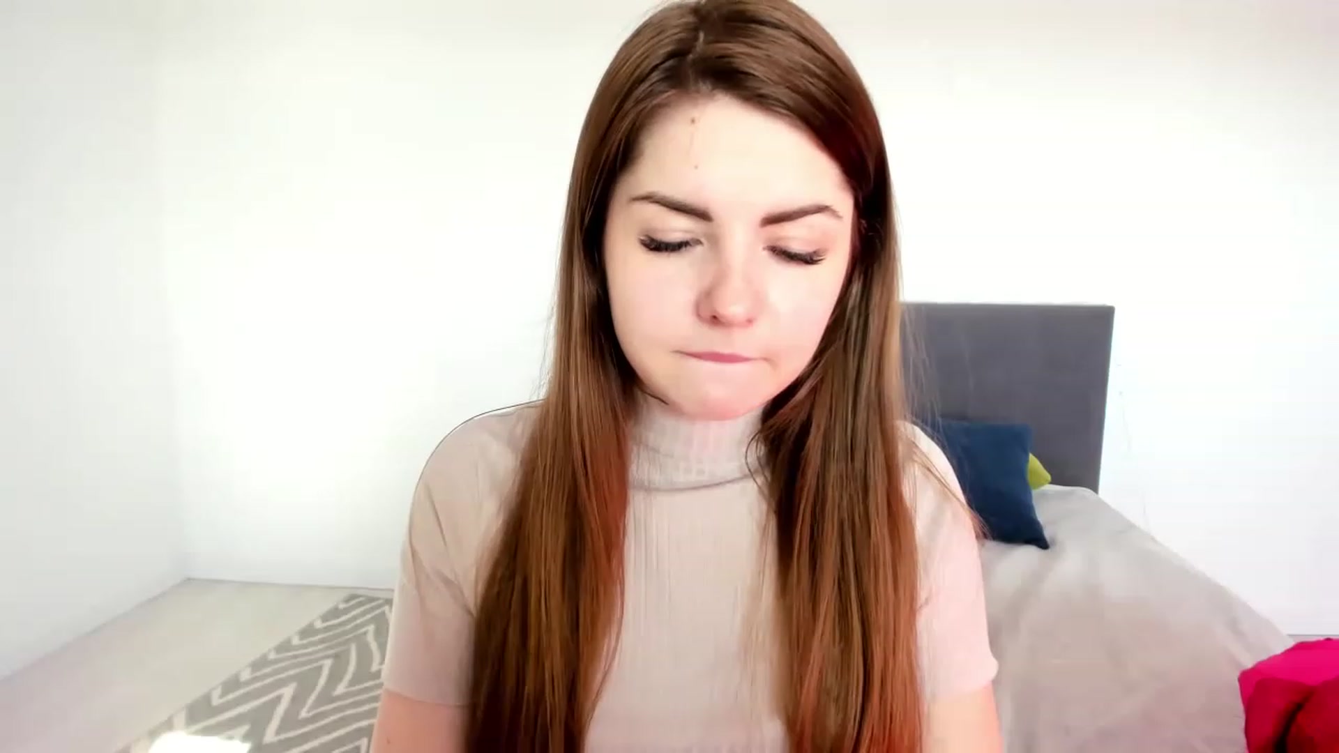 Gallery image thumbnail from Miriam_Mills's myfreecams stream on, 02/10/2023, 11:41 image 4 of 20