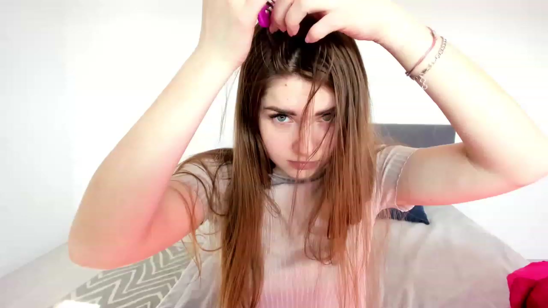 Gallery image thumbnail from Miriam_Mills's myfreecams stream on, 02/10/2023, 11:41 image 3 of 20