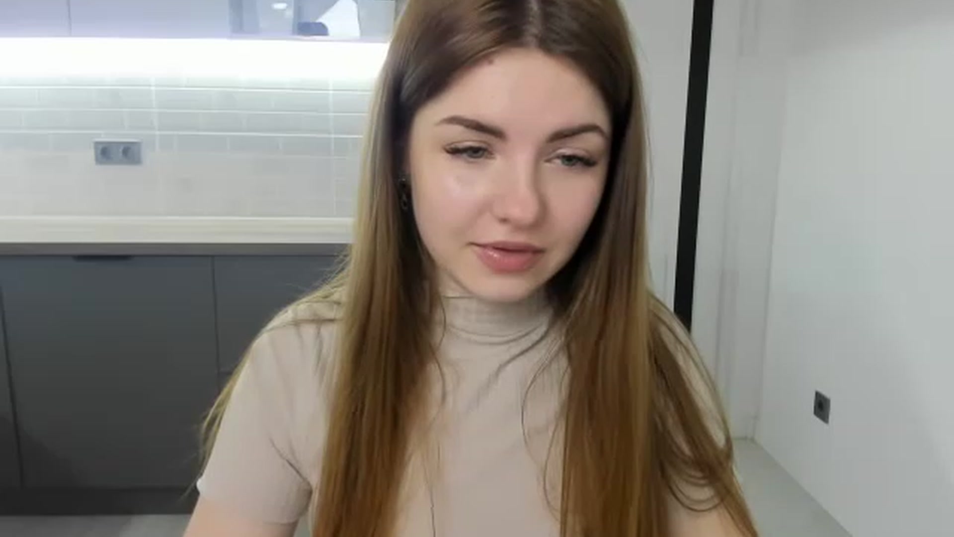 Gallery image thumbnail from Miriam_Mills's myfreecams stream on, 02/13/2023, 09:04 image 7 of 20