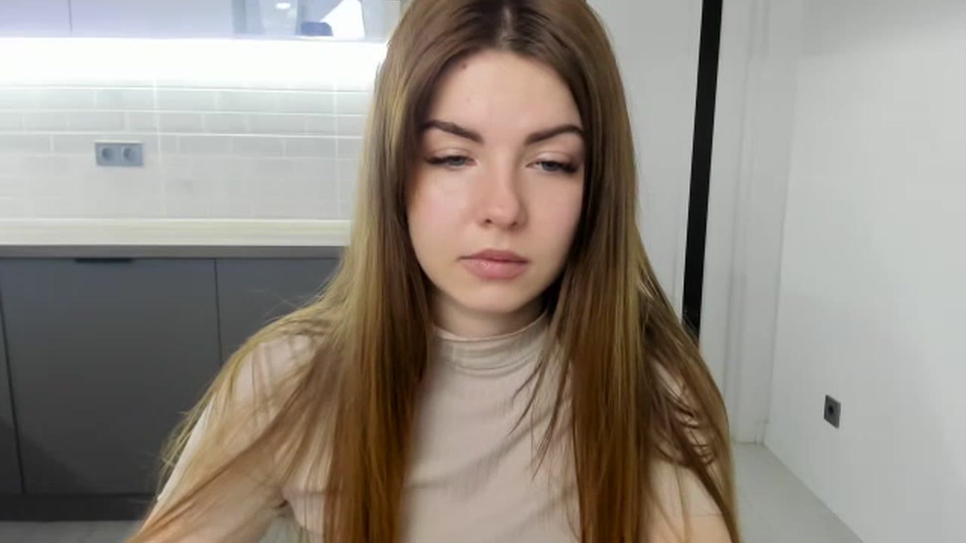 Gallery image thumbnail from Miriam_Mills's myfreecams stream on, 02/13/2023, 09:04 image 2 of 20