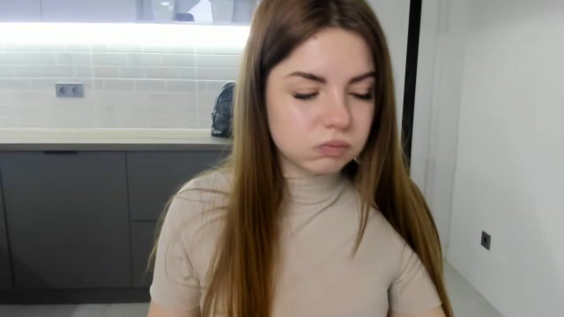 Gallery image thumbnail from Miriam_Mills's myfreecams stream on, 02/13/2023, 09:04 image 16 of 20