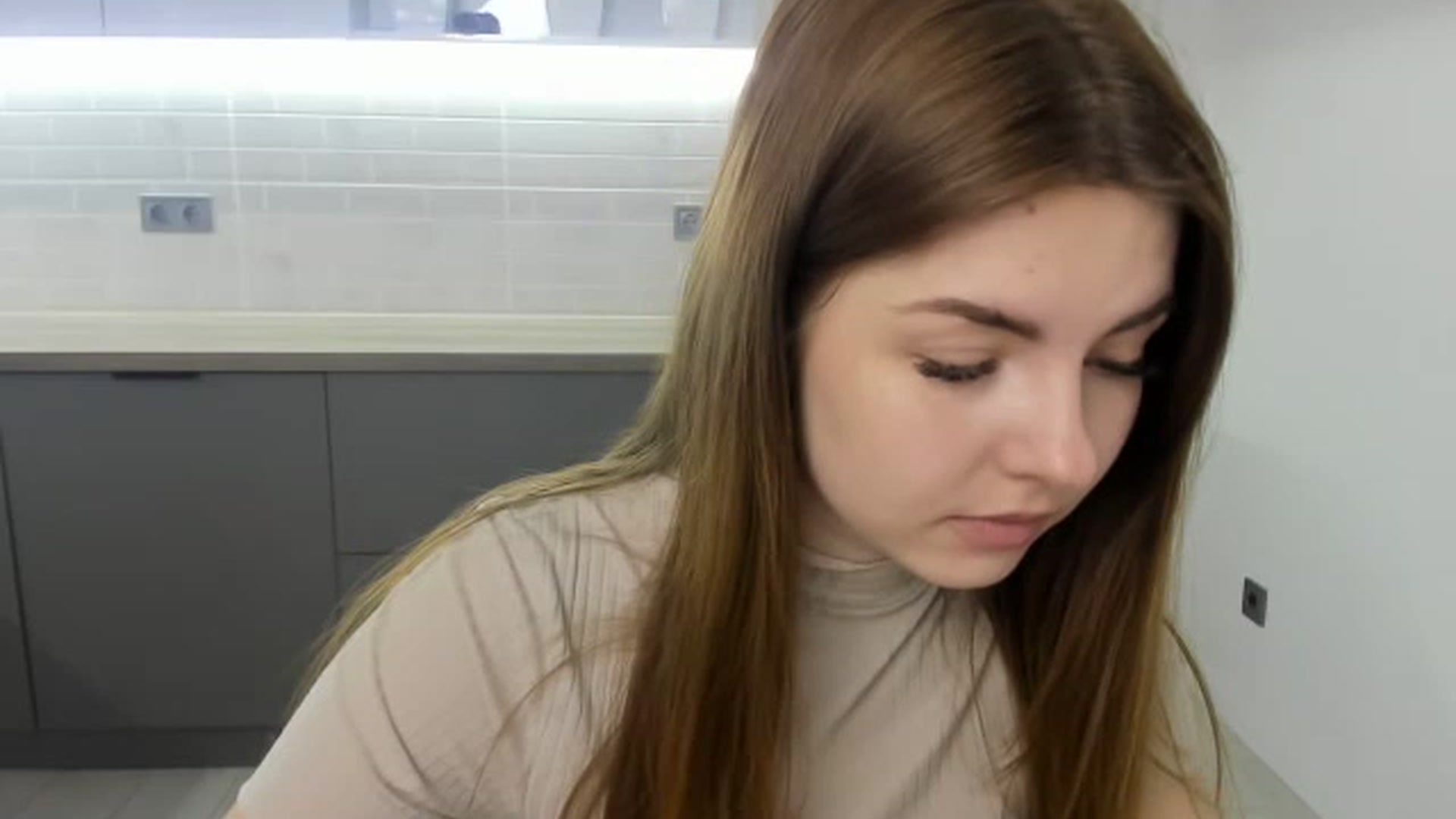 Gallery image thumbnail from Miriam_Mills's myfreecams stream on, 02/13/2023, 10:18 image 4 of 20