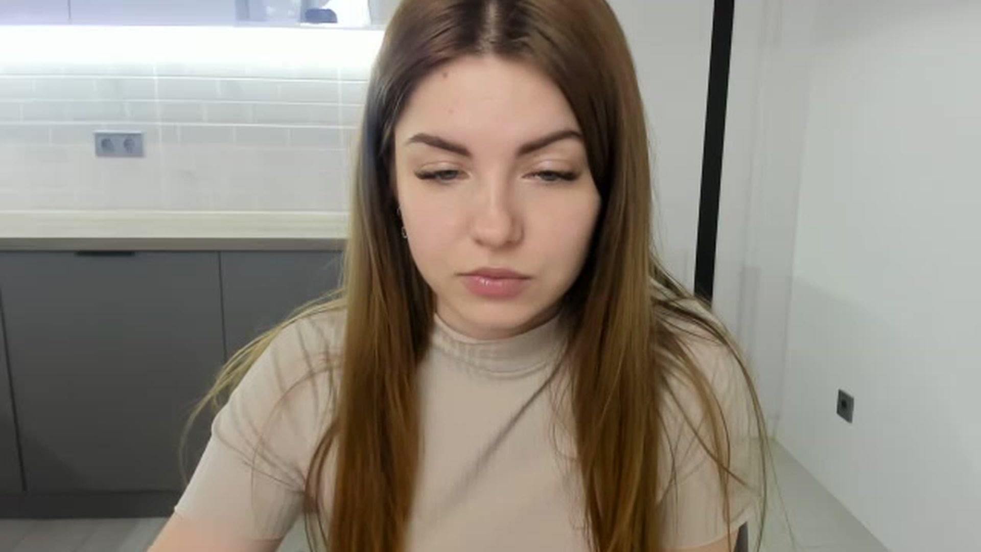Gallery image thumbnail from Miriam_Mills's myfreecams stream on, 02/13/2023, 10:18 image 3 of 20