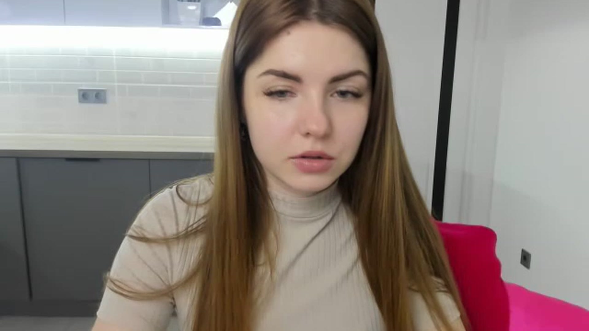 Gallery image thumbnail from Miriam_Mills's myfreecams stream on, 02/13/2023, 11:56 image 12 of 20