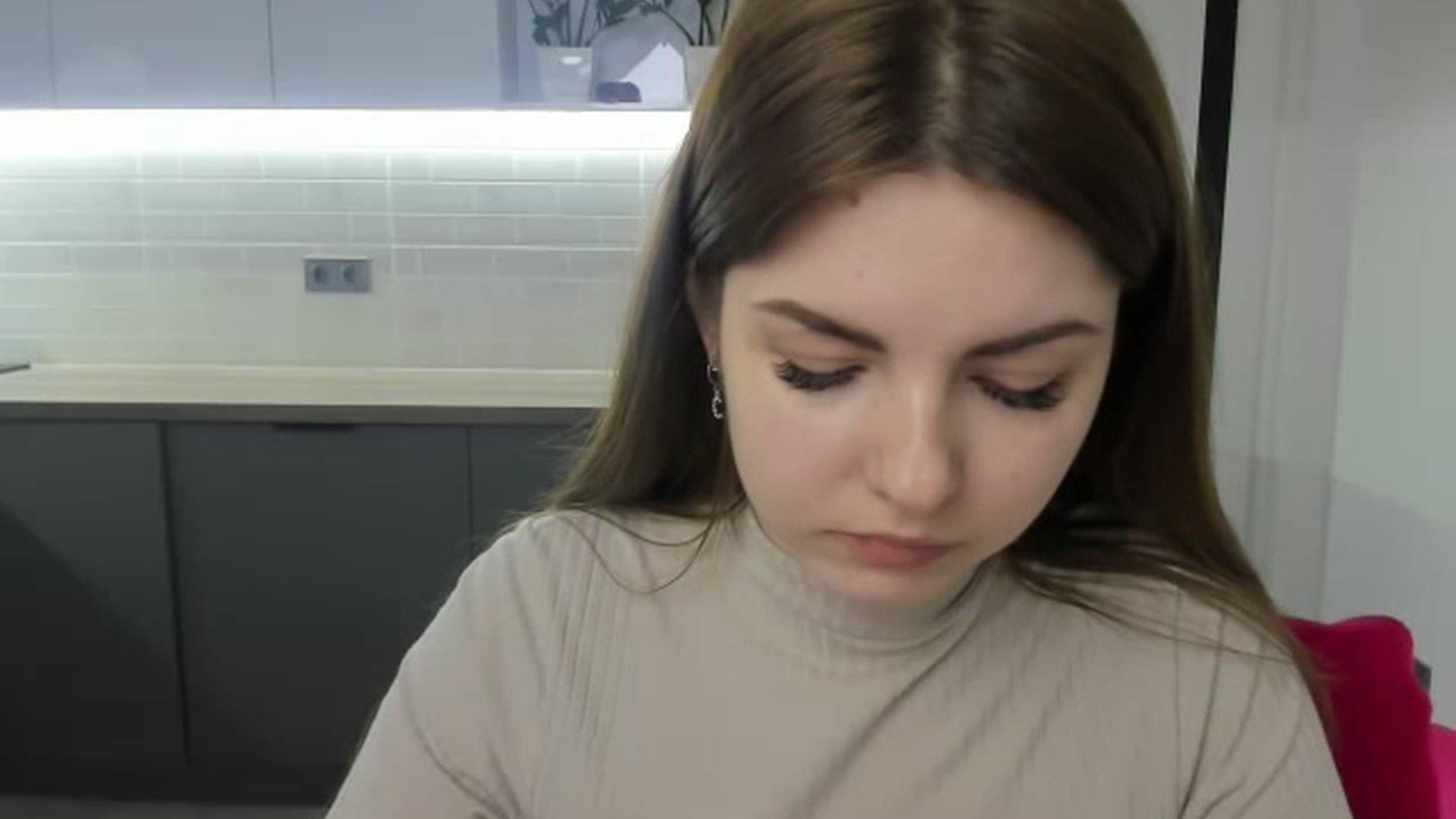 Gallery image thumbnail from Miriam_Mills's myfreecams stream on, 02/13/2023, 12:37 image 1 of 20
