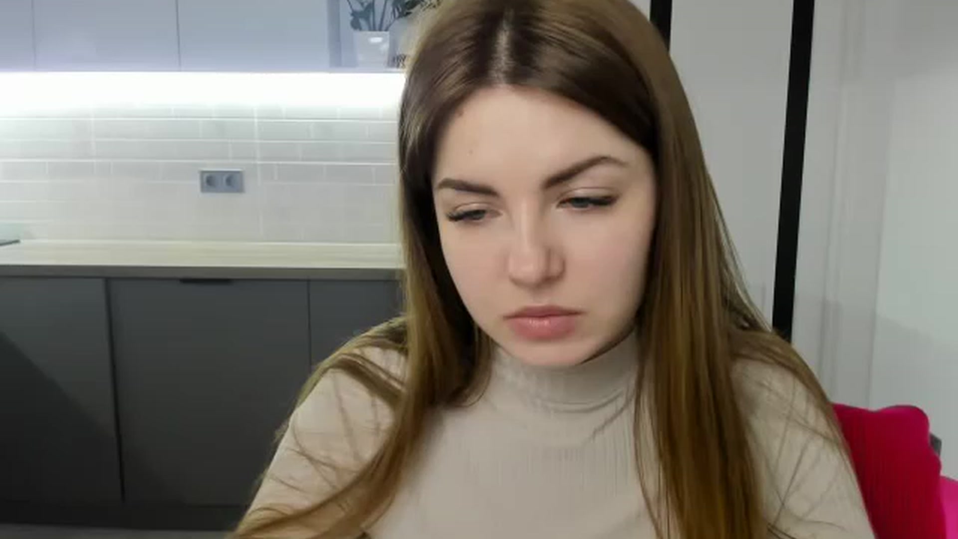 Gallery image thumbnail from Miriam_Mills's myfreecams stream on, 02/13/2023, 12:37 image 18 of 20