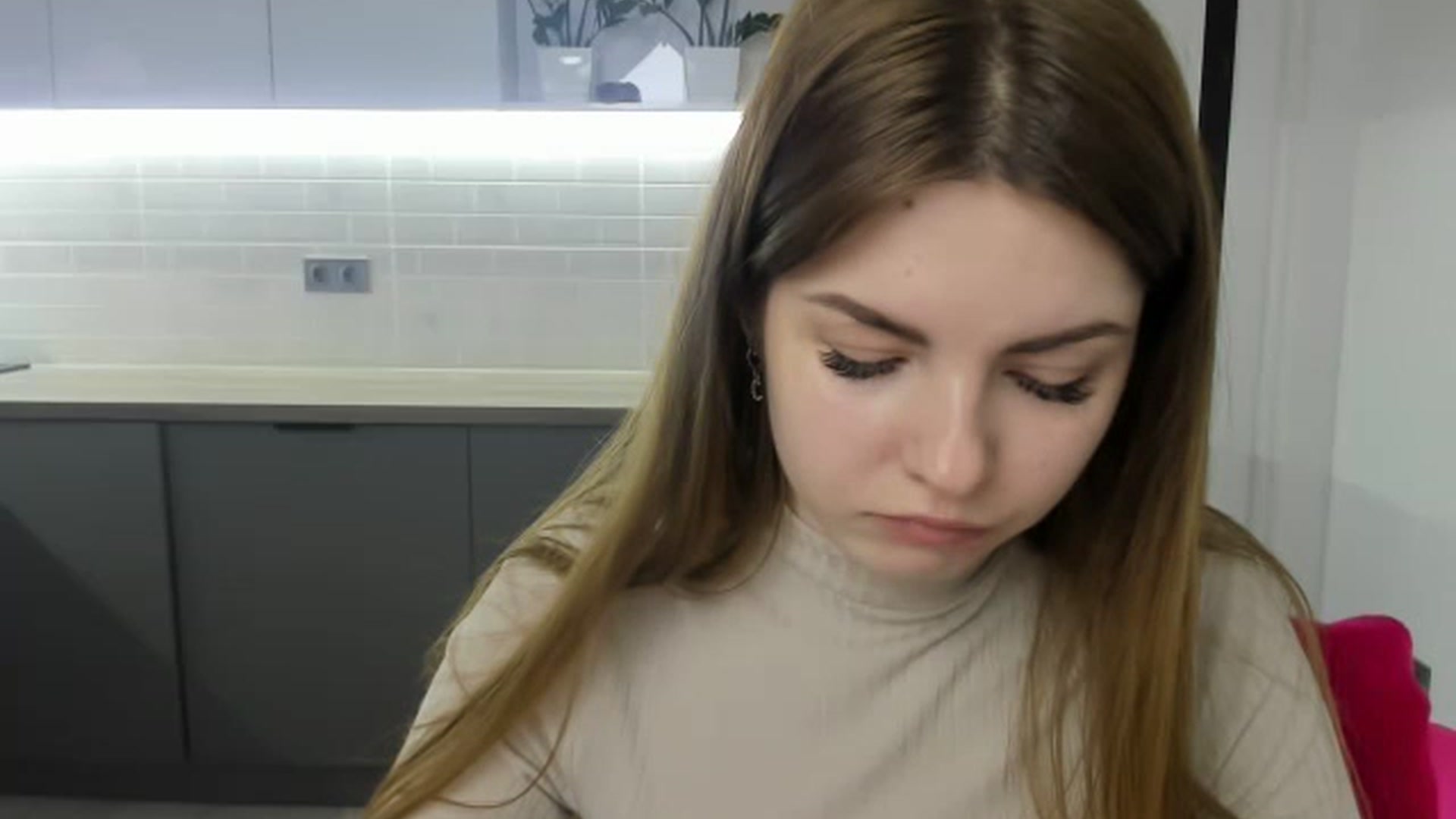 Gallery image thumbnail from Miriam_Mills's myfreecams stream on, 02/13/2023, 12:37 image 14 of 20