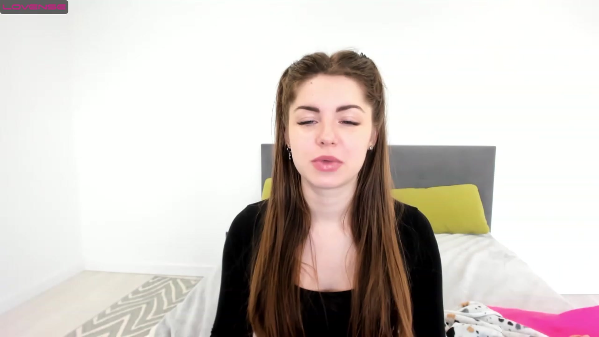 Gallery image thumbnail from Miriam_Mills's myfreecams stream on, 02/15/2023, 11:44 image 20 of 20