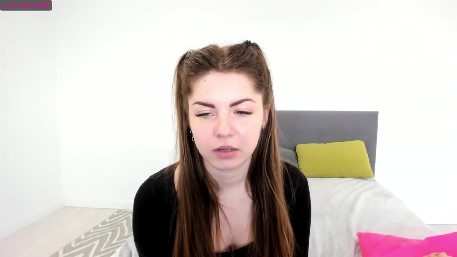 Gallery image thumbnail from Miriam_Mills's myfreecams stream on, 02/15/2023, 11:44 image 12 of 20