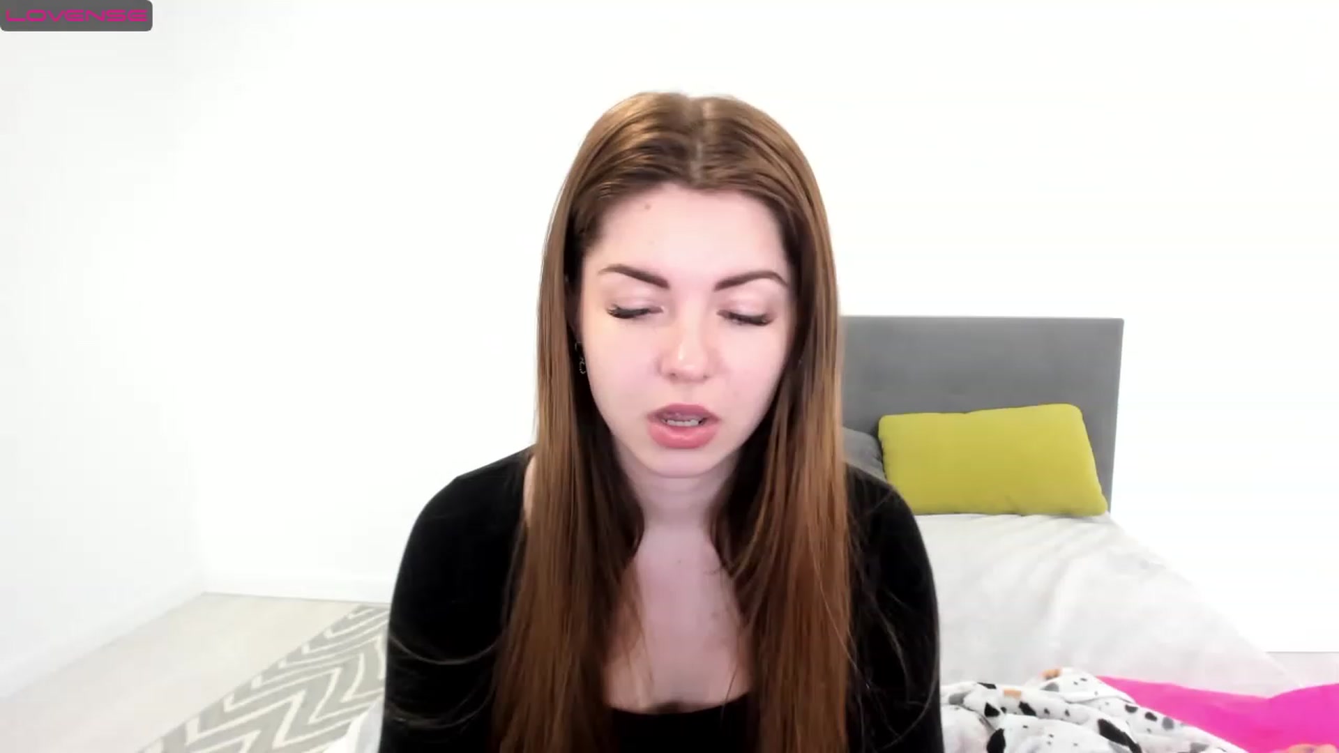 Gallery image thumbnail from Miriam_Mills's myfreecams stream on, 02/15/2023, 12:34 image 6 of 20
