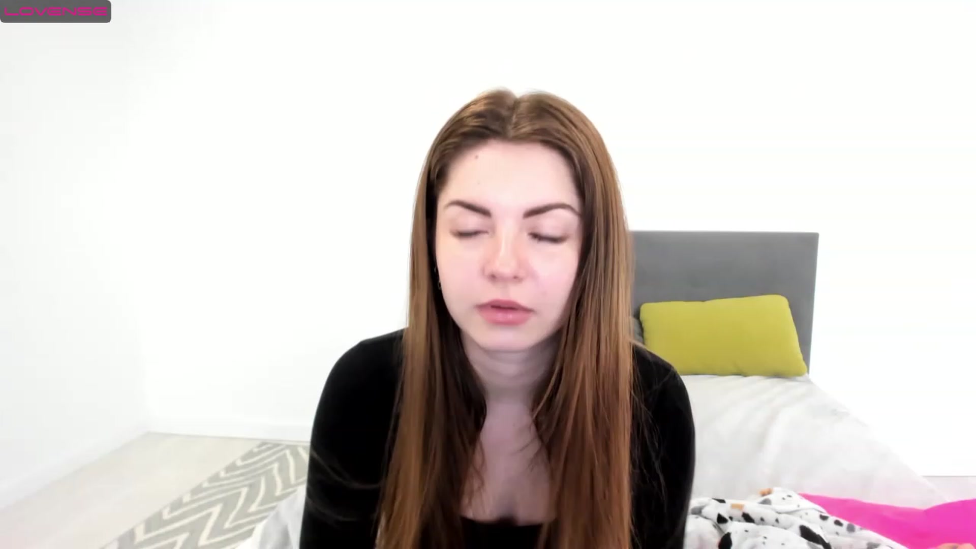 Gallery image thumbnail from Miriam_Mills's myfreecams stream on, 02/15/2023, 12:34 image 7 of 20