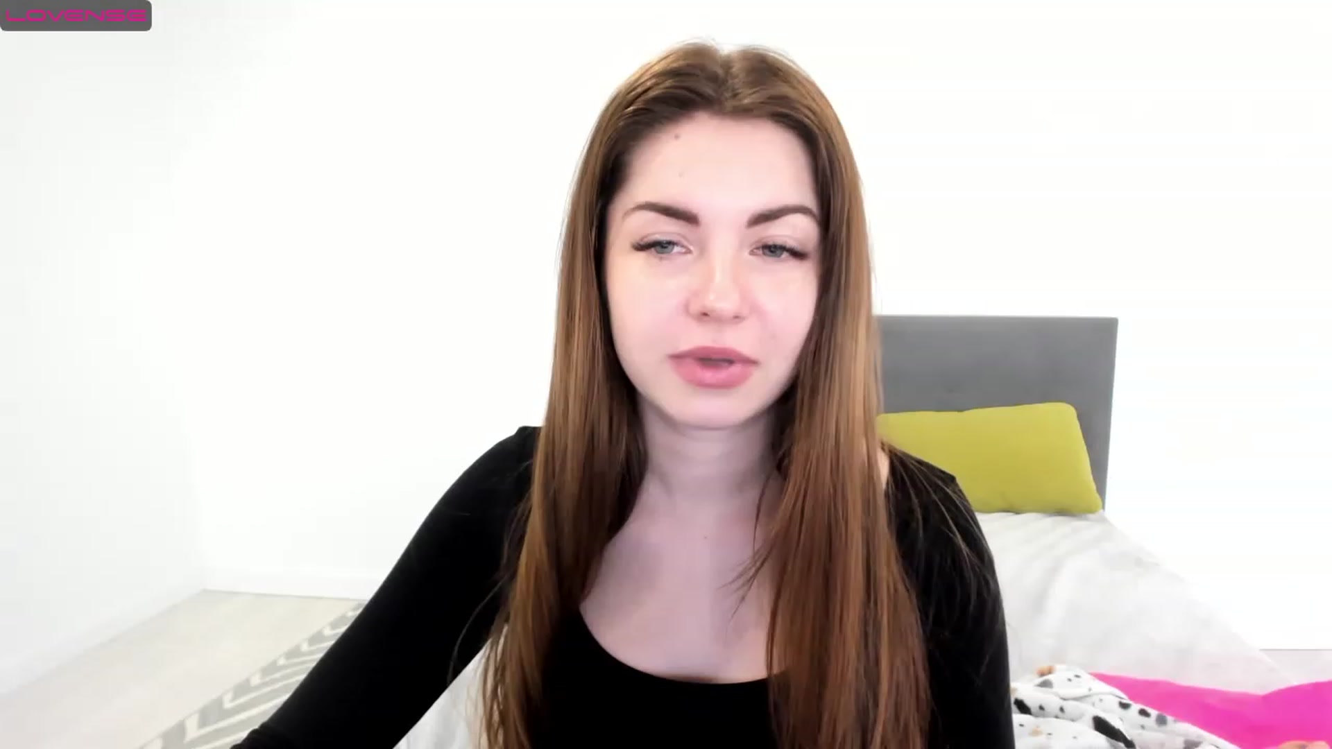Gallery image thumbnail from Miriam_Mills's myfreecams stream on, 02/15/2023, 12:34 image 11 of 20
